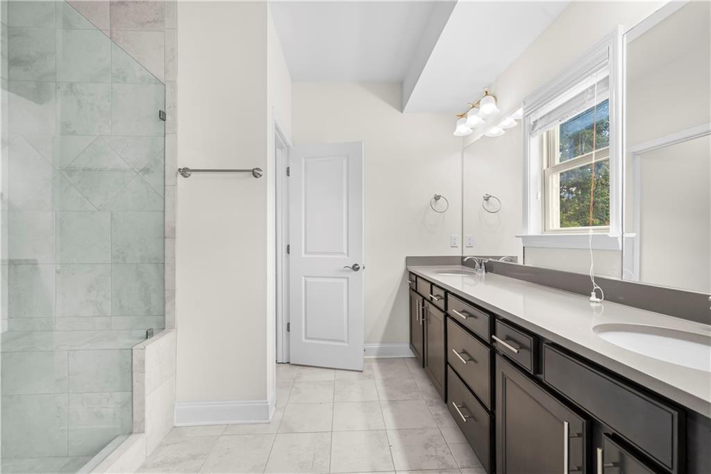 2166 Rock Creek Park