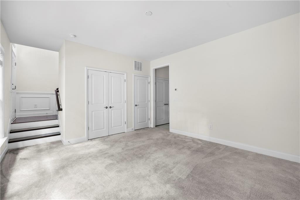 2166 Rock Creek Park