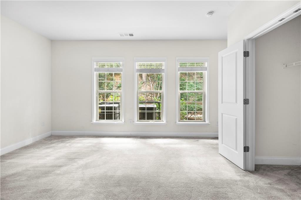2166 Rock Creek Park