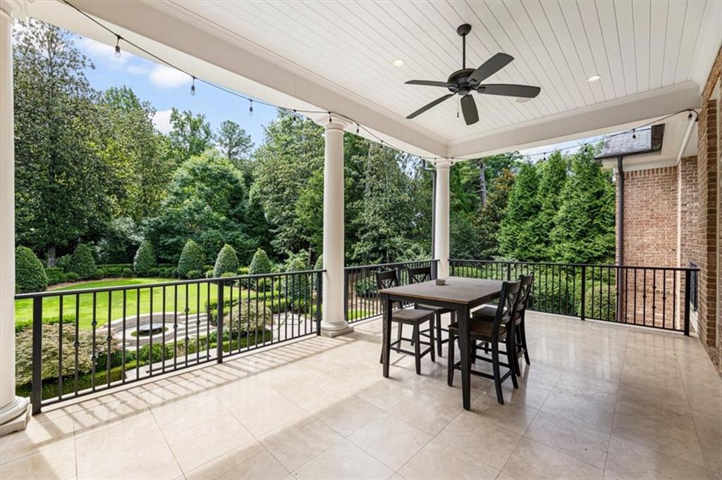 3225 W Paces Park Court NW