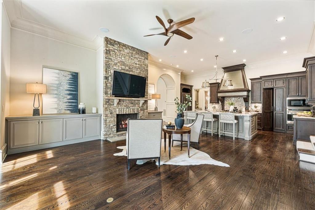 3225 W Paces Park Court NW