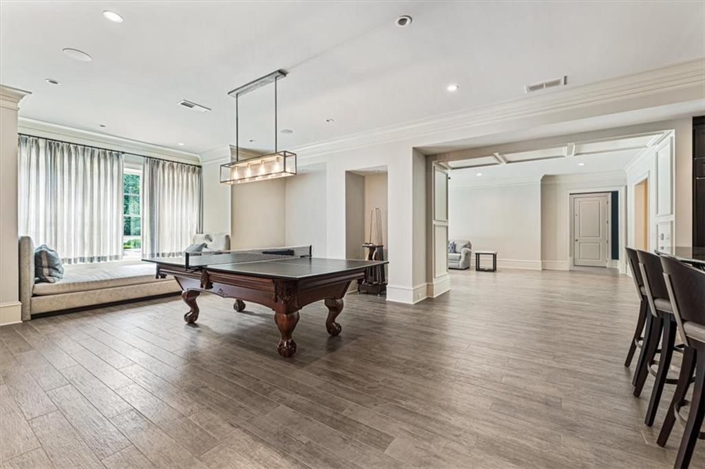 3225 W Paces Park Court NW