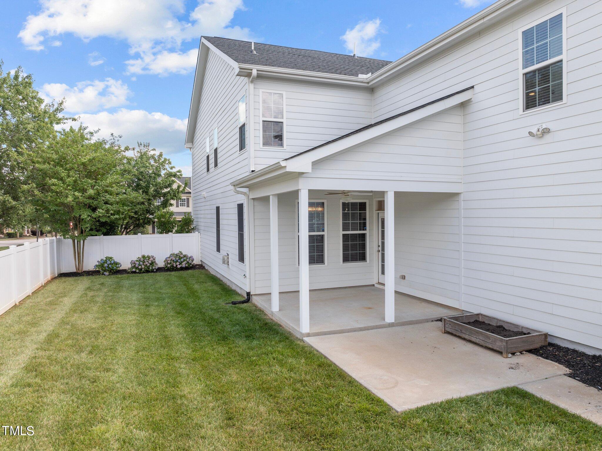1408 Palace Garden Way