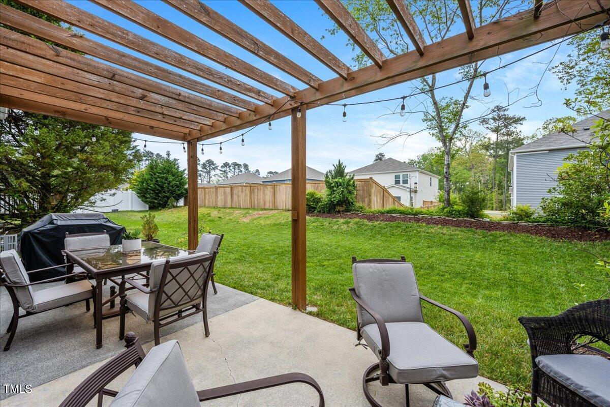 8120 Willowglen Drive