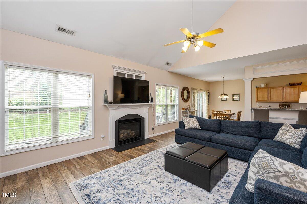 8120 Willowglen Drive