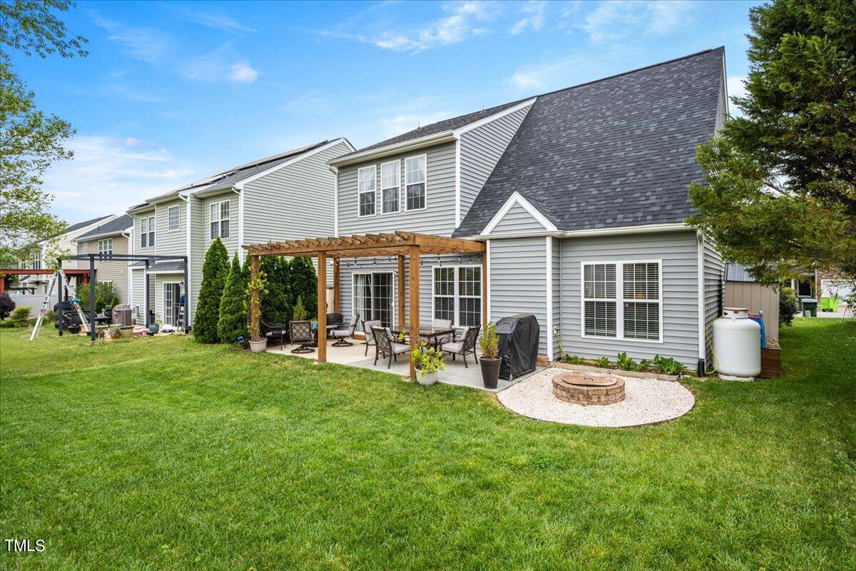 8120 Willowglen Drive