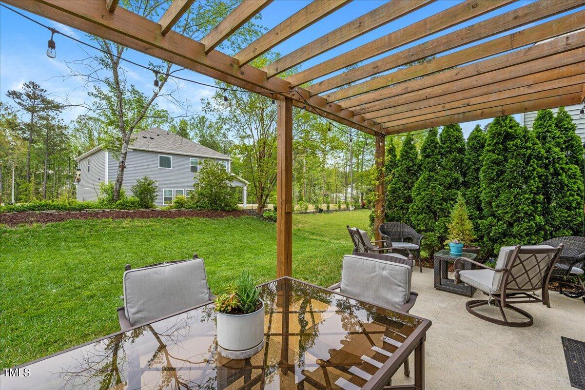 8120 Willowglen Drive