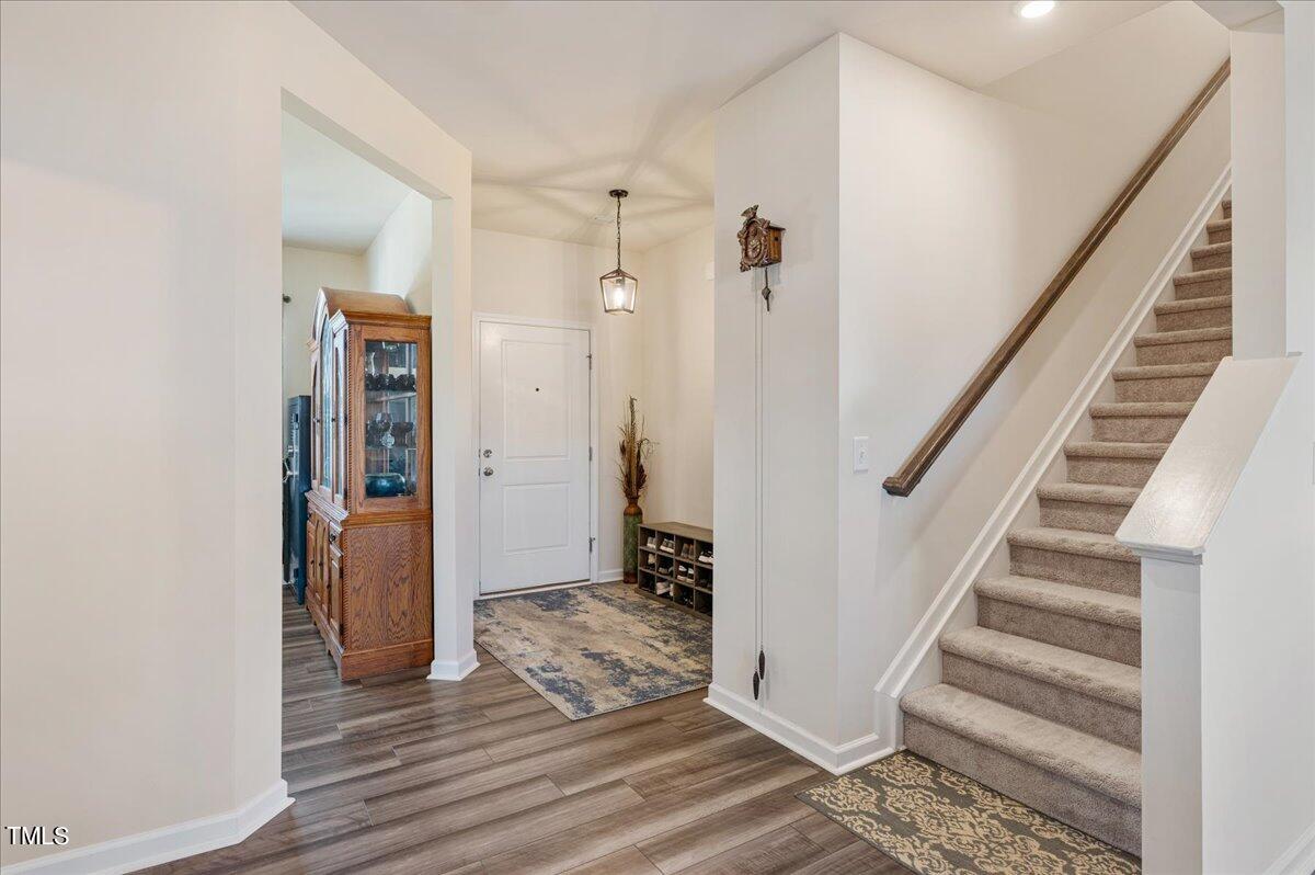 1521 Crested Iris Street
