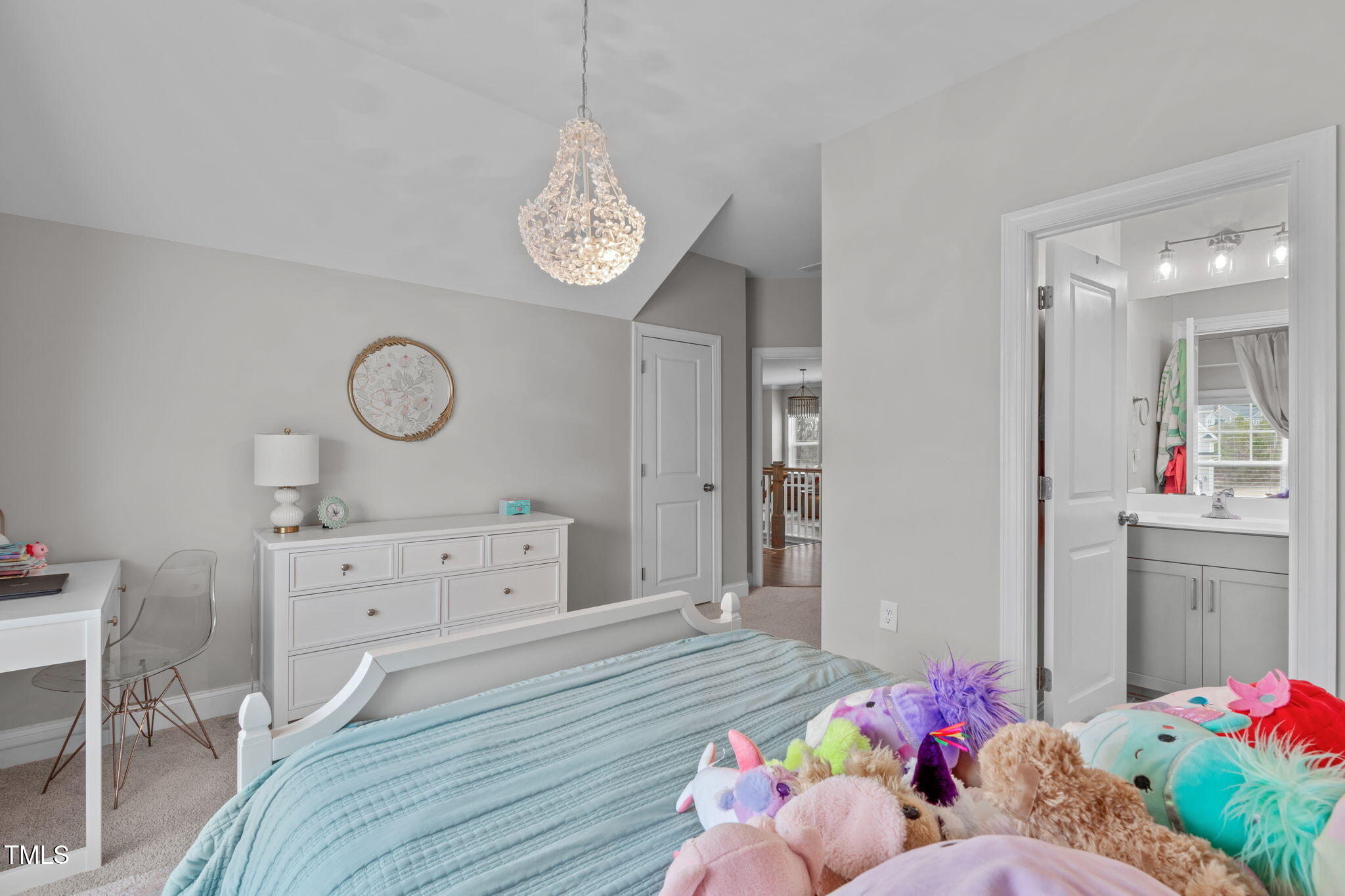 105 Tayberry Court