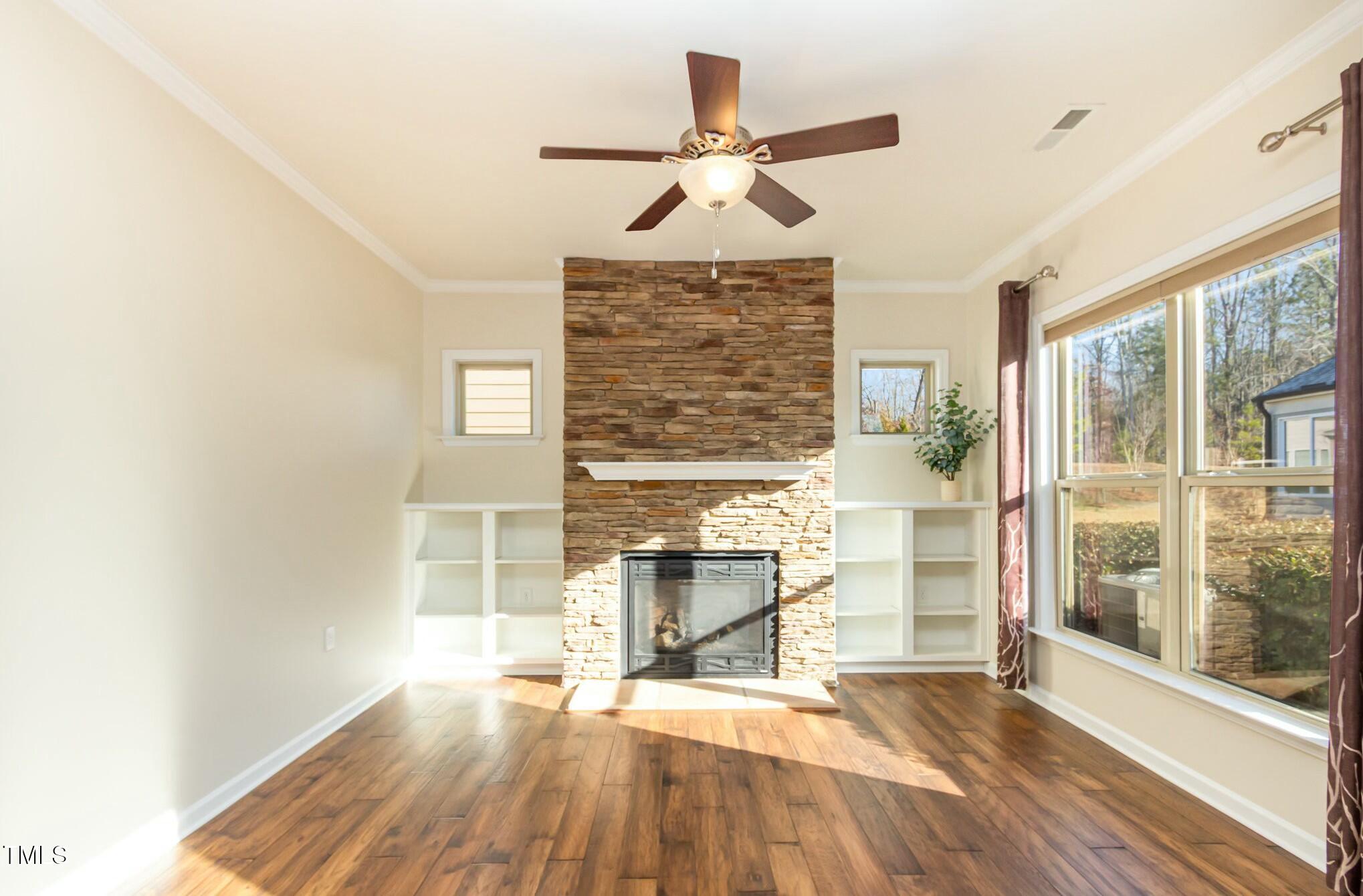 1100 Gaston Manor Drive