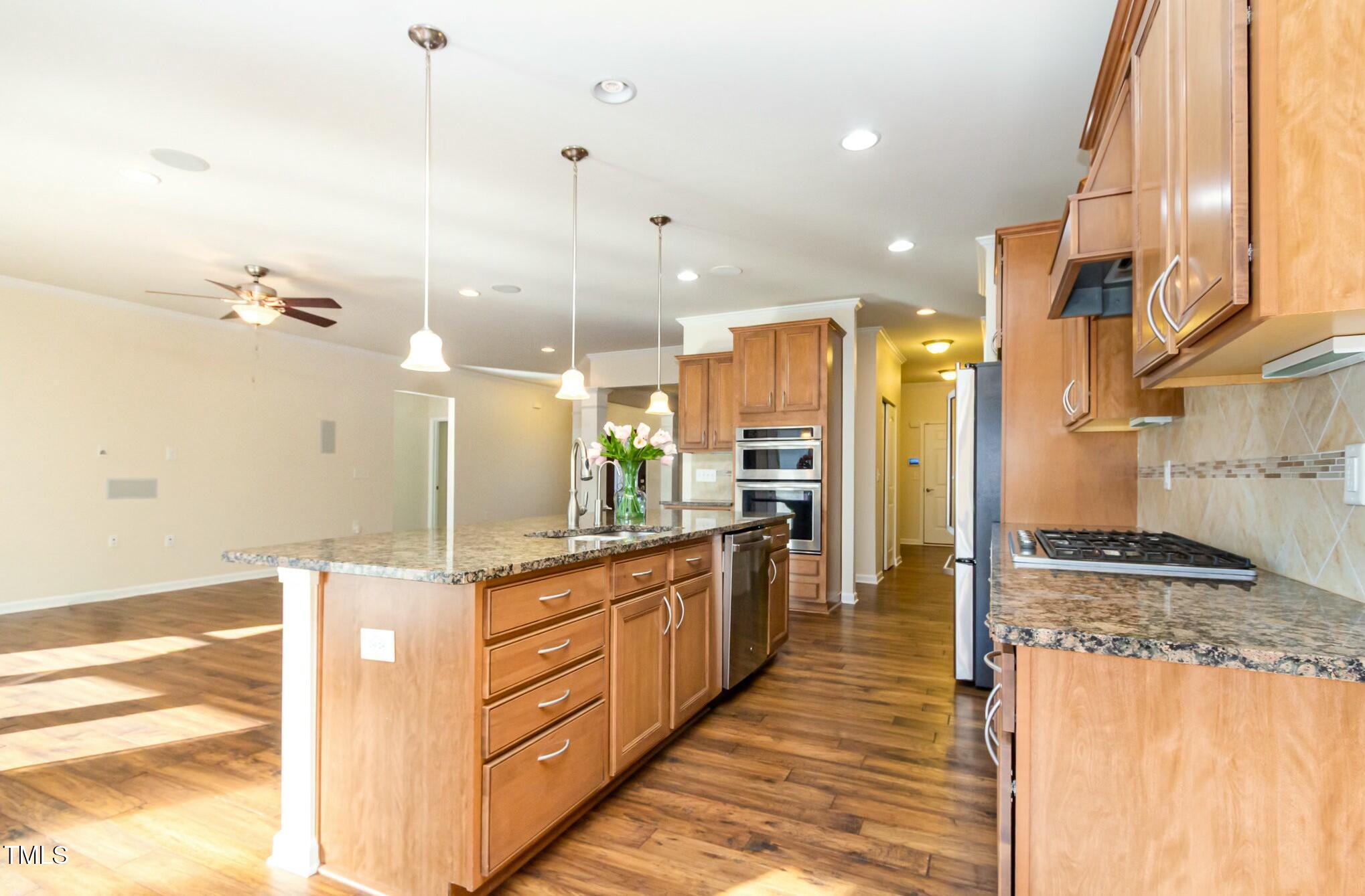 1100 Gaston Manor Drive