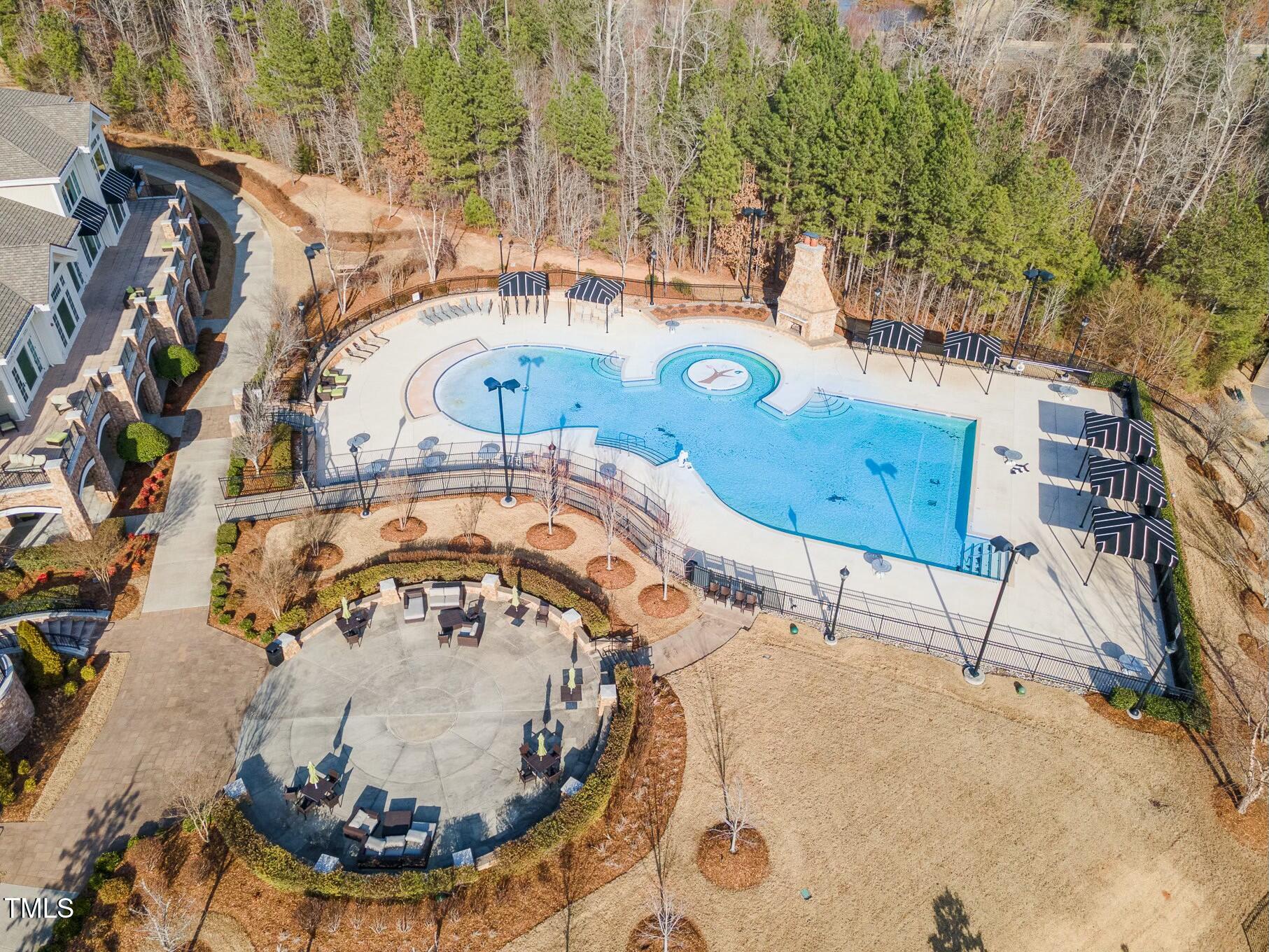 1100 Gaston Manor Drive