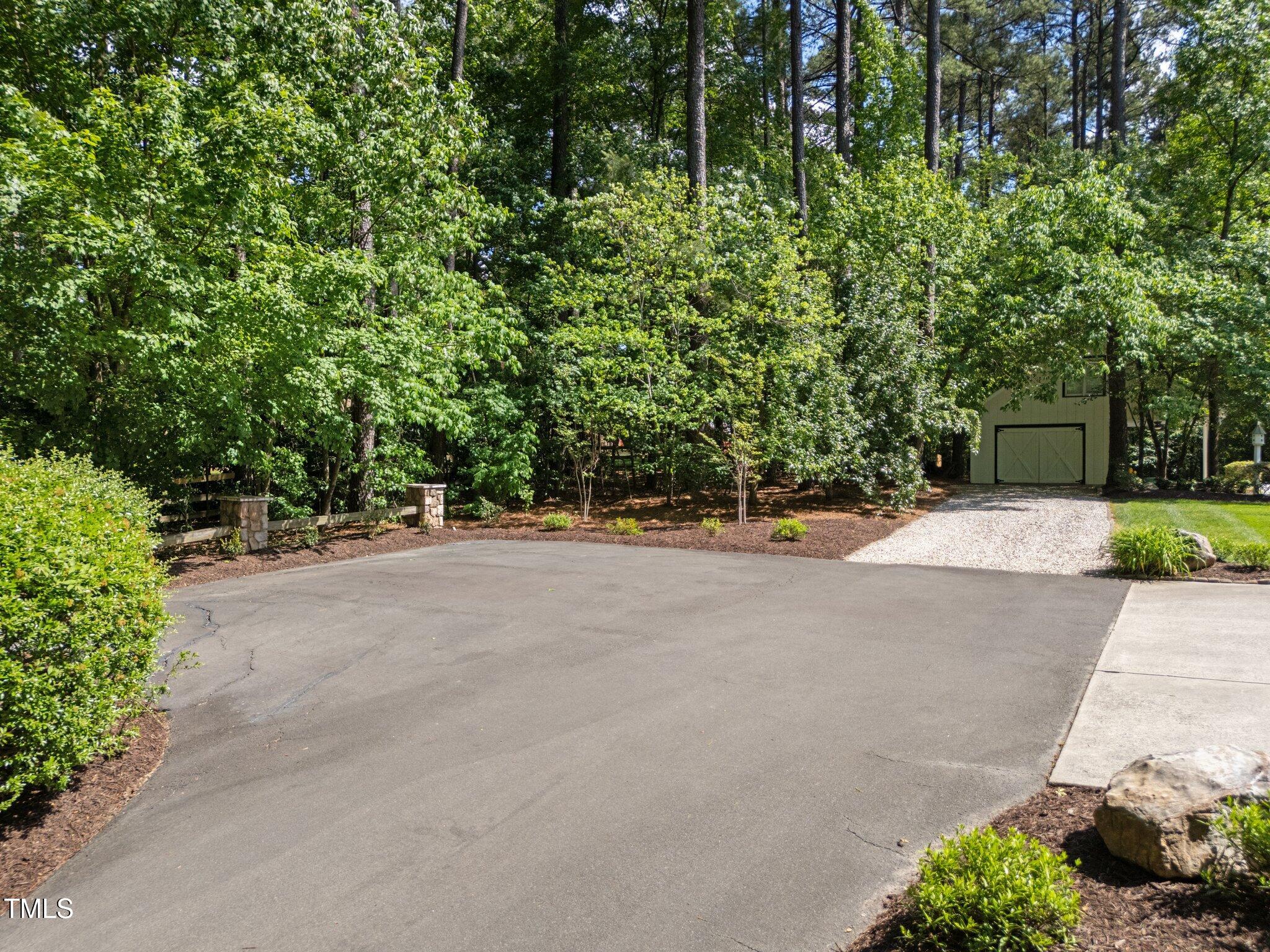 120 Harmony Hill Lane