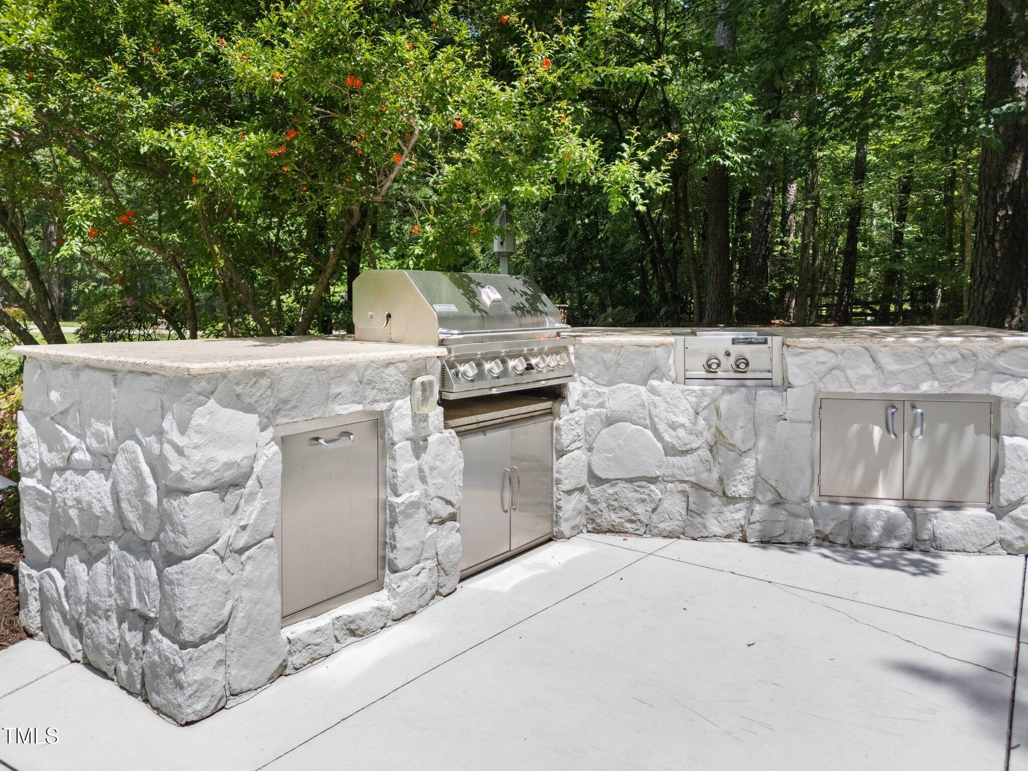 120 Harmony Hill Lane