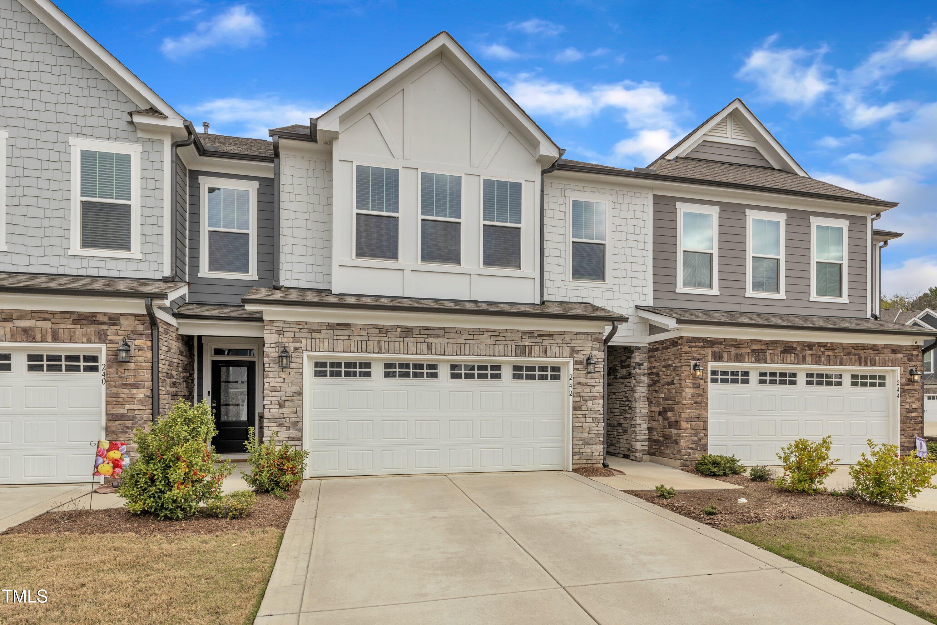 242 Luftee Lane