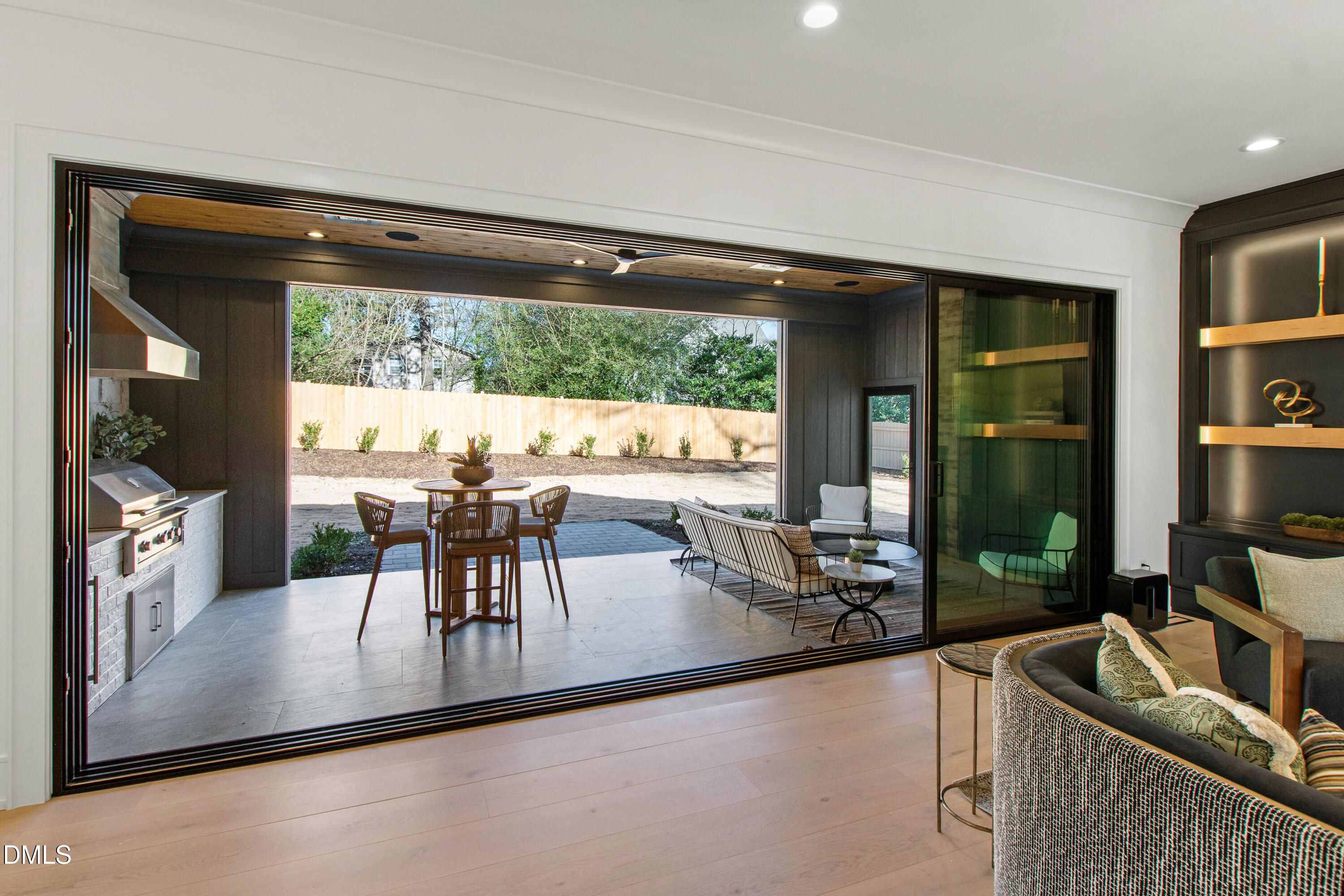 405 Latimer Road
