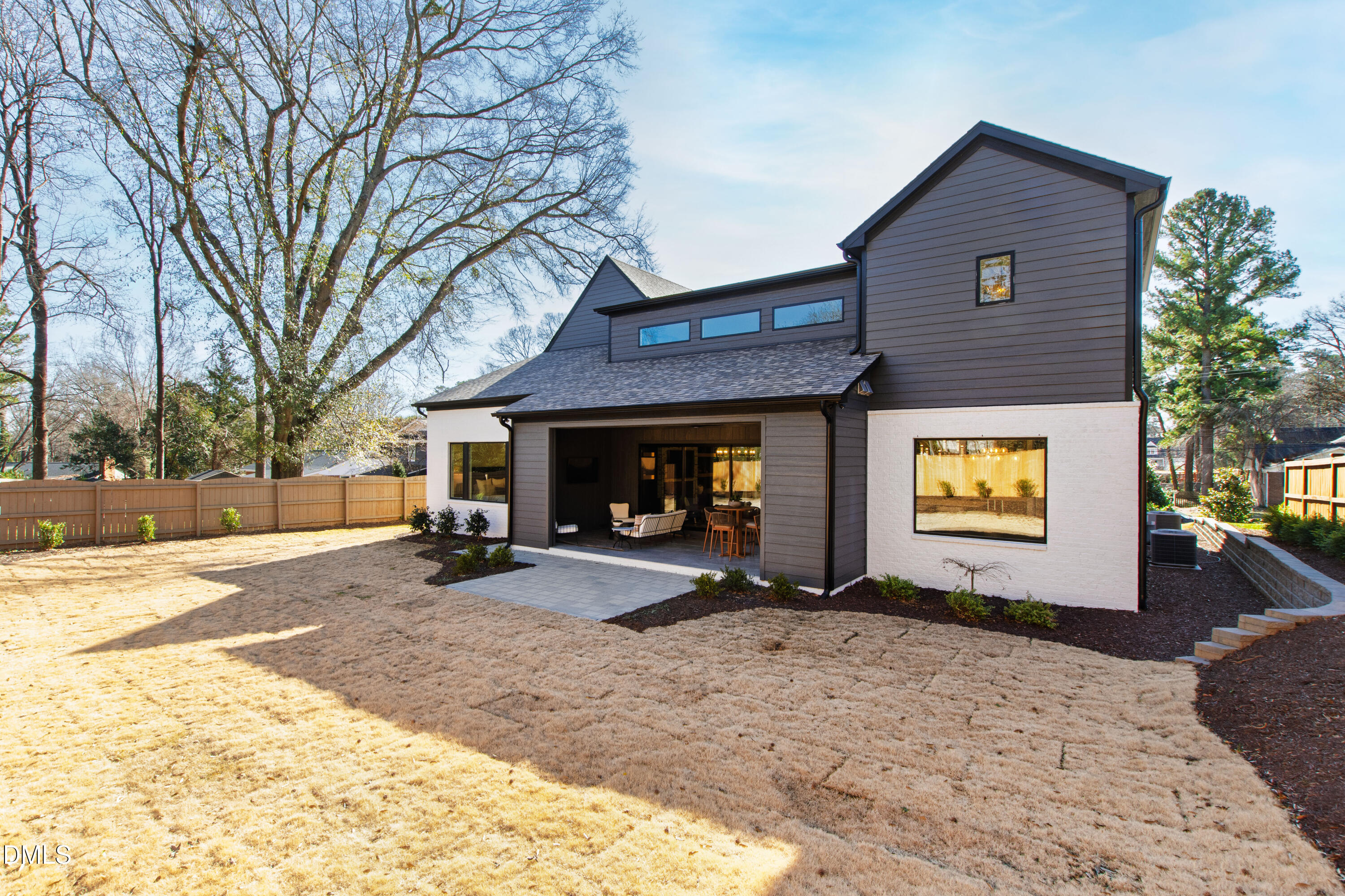 405 Latimer Road