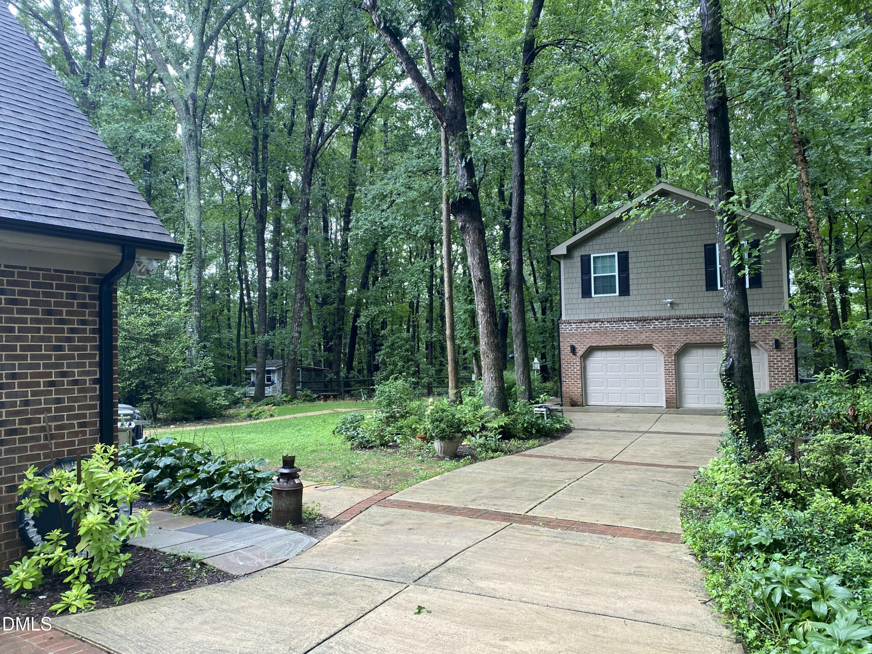 107 Larkwood Lane