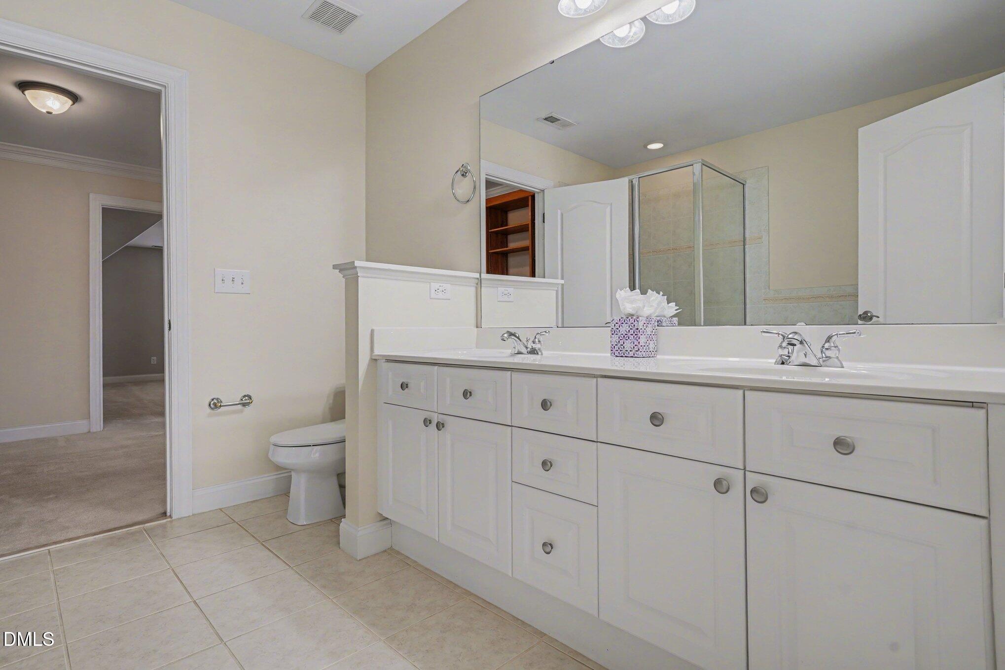 8119 Lloyd Allyns Way