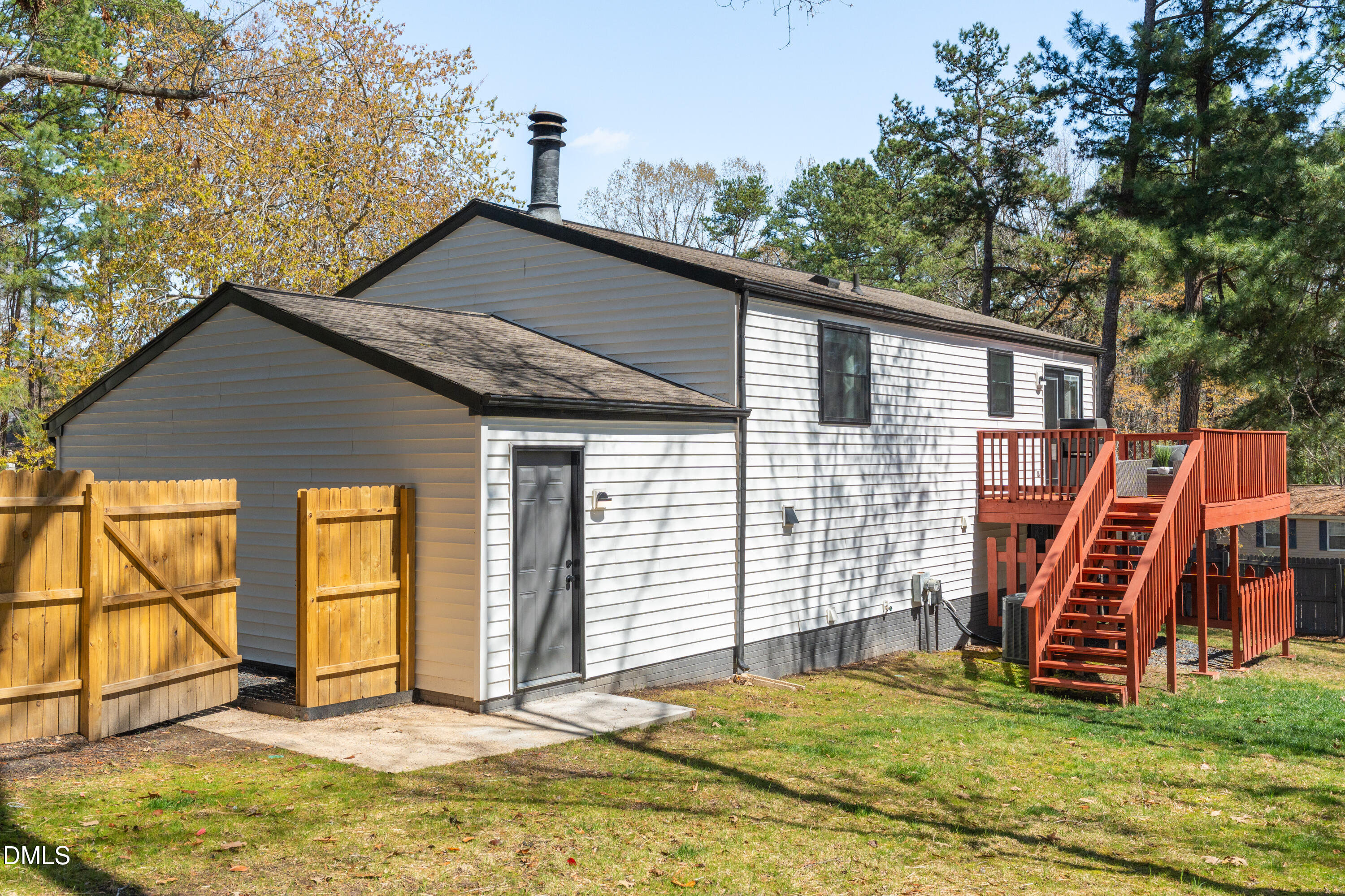 7925 Mourning Dove Road
