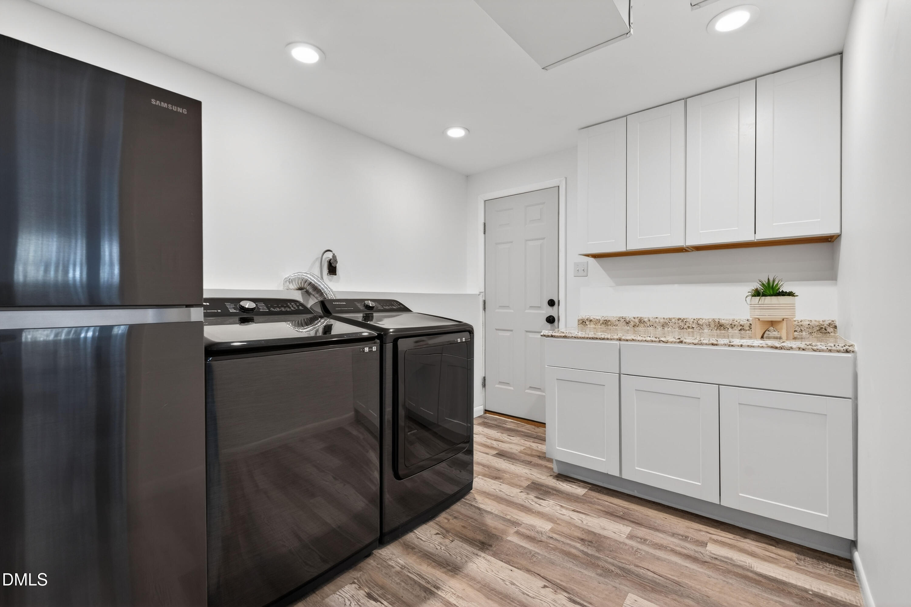 7925 Mourning Dove Road