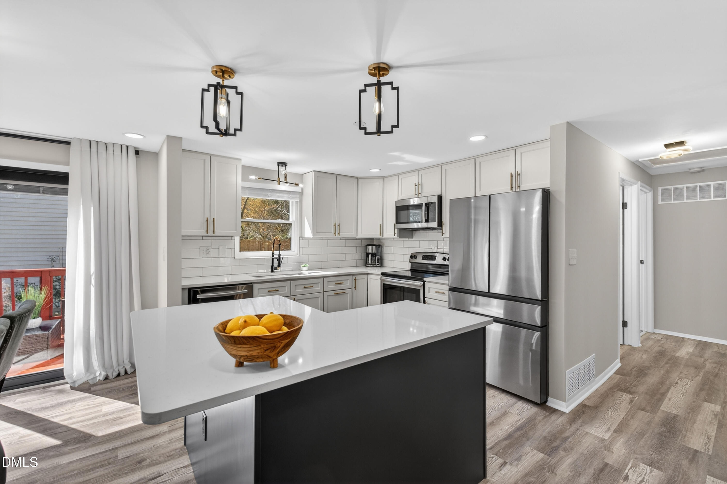 7925 Mourning Dove Road