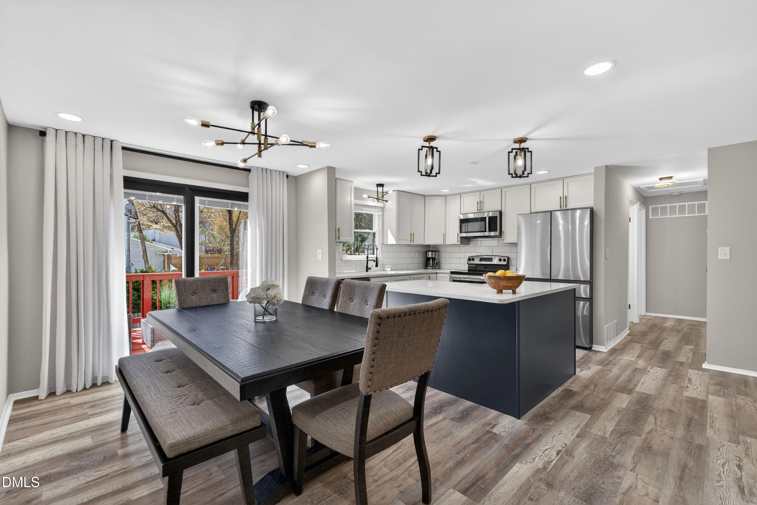 7925 Mourning Dove Road