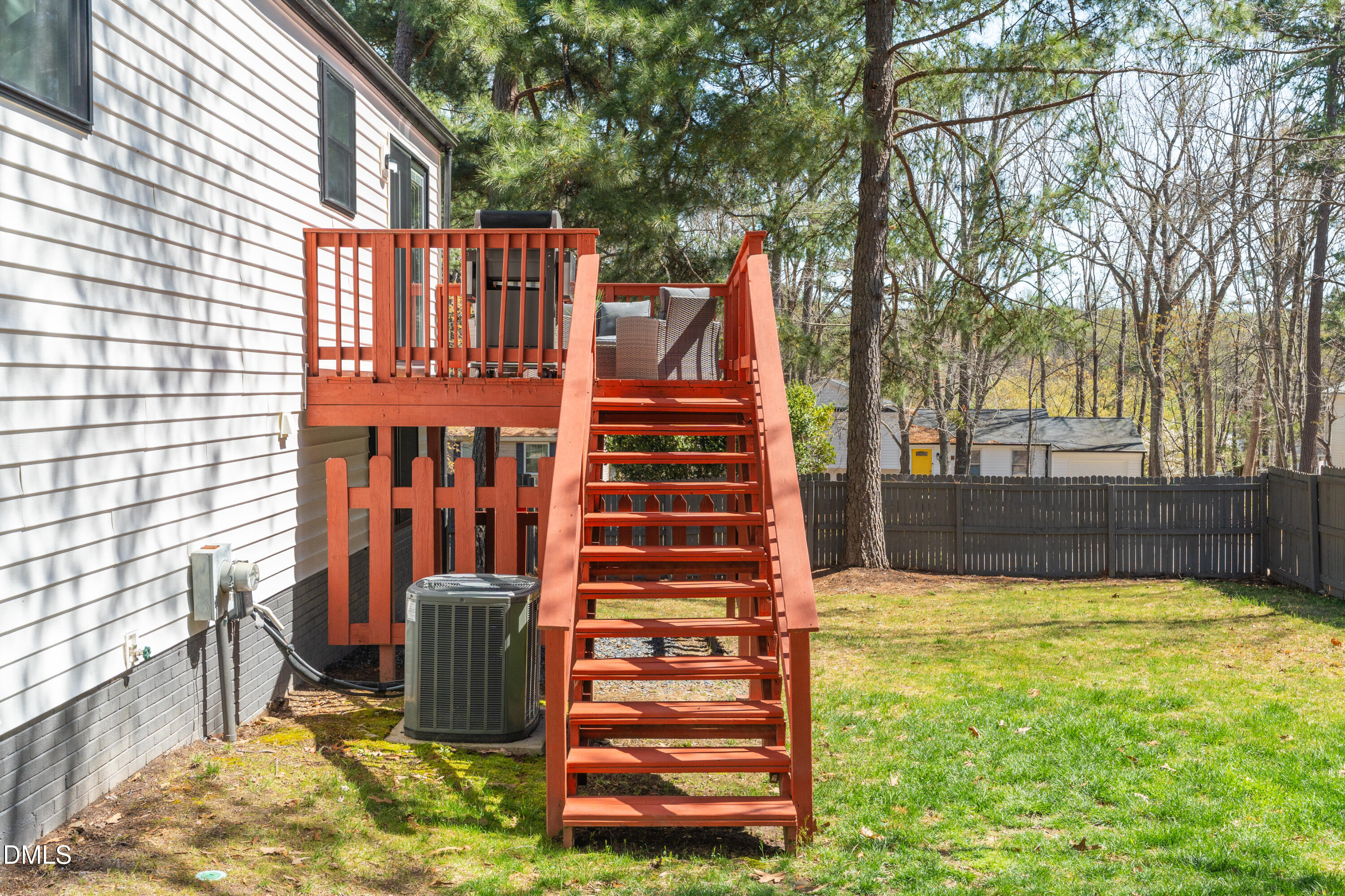 7925 Mourning Dove Road