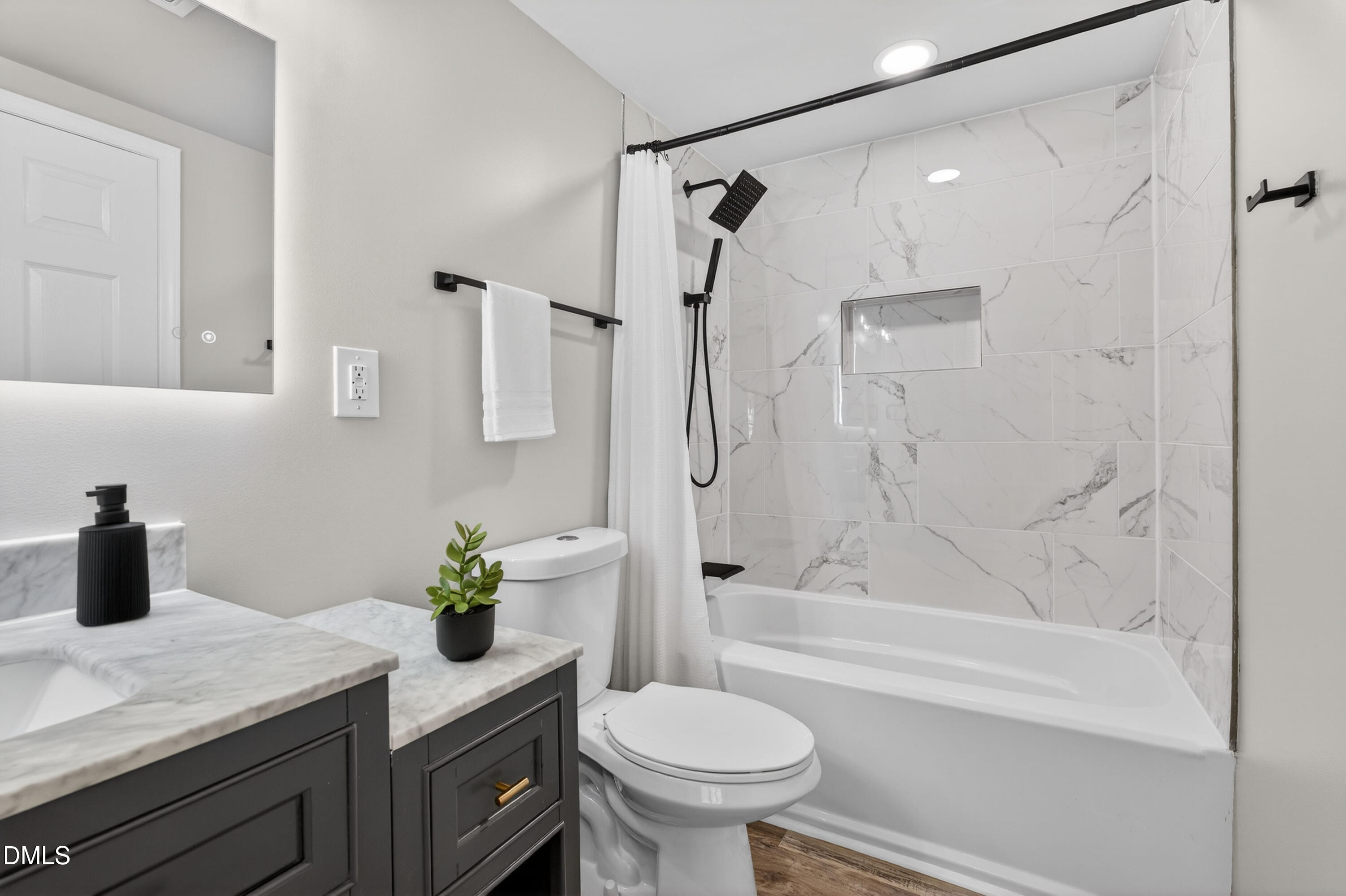 7925 Mourning Dove Road