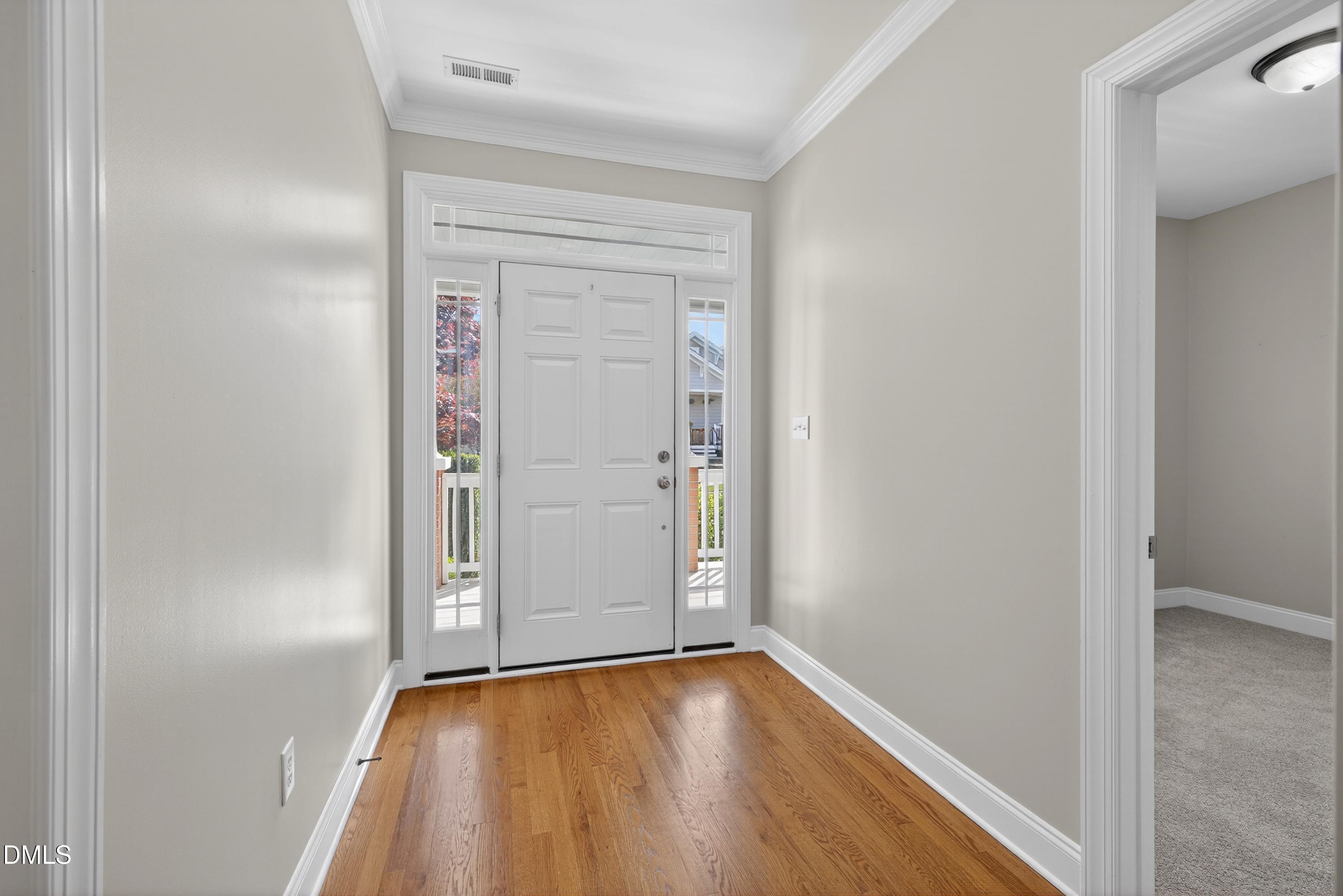 105 Garden Side Way