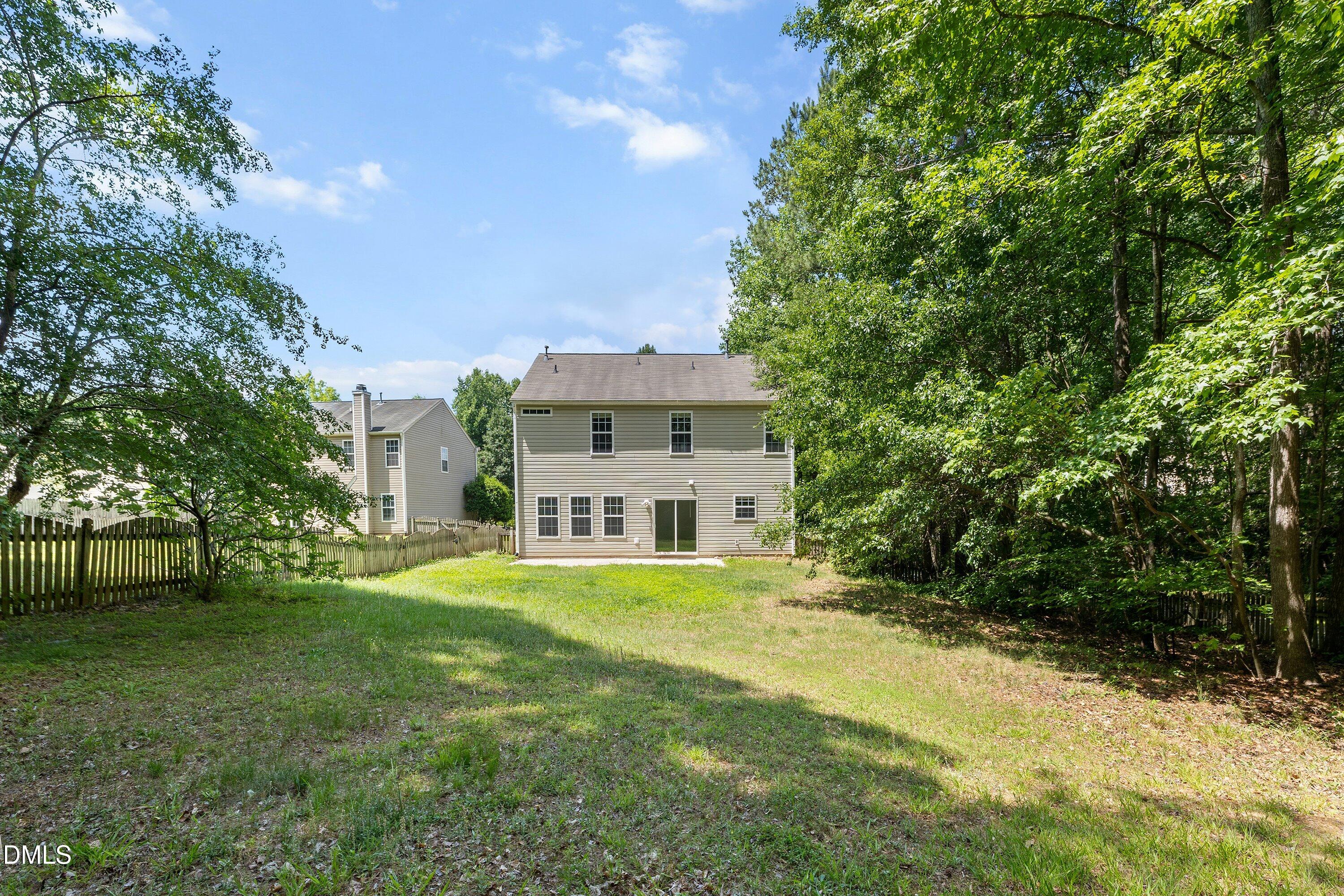 105 Chilmark Ridge Drive