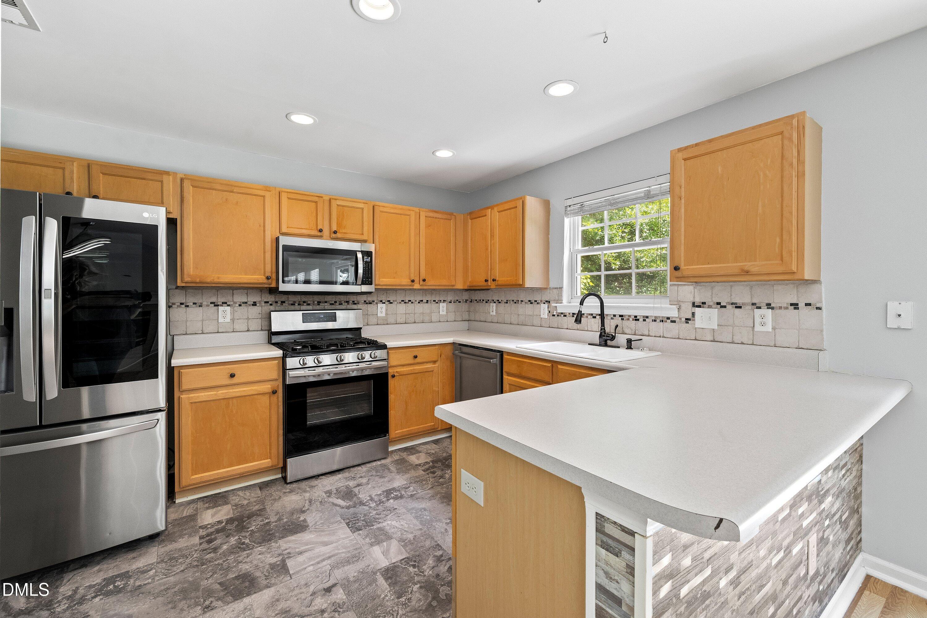 105 Chilmark Ridge Drive