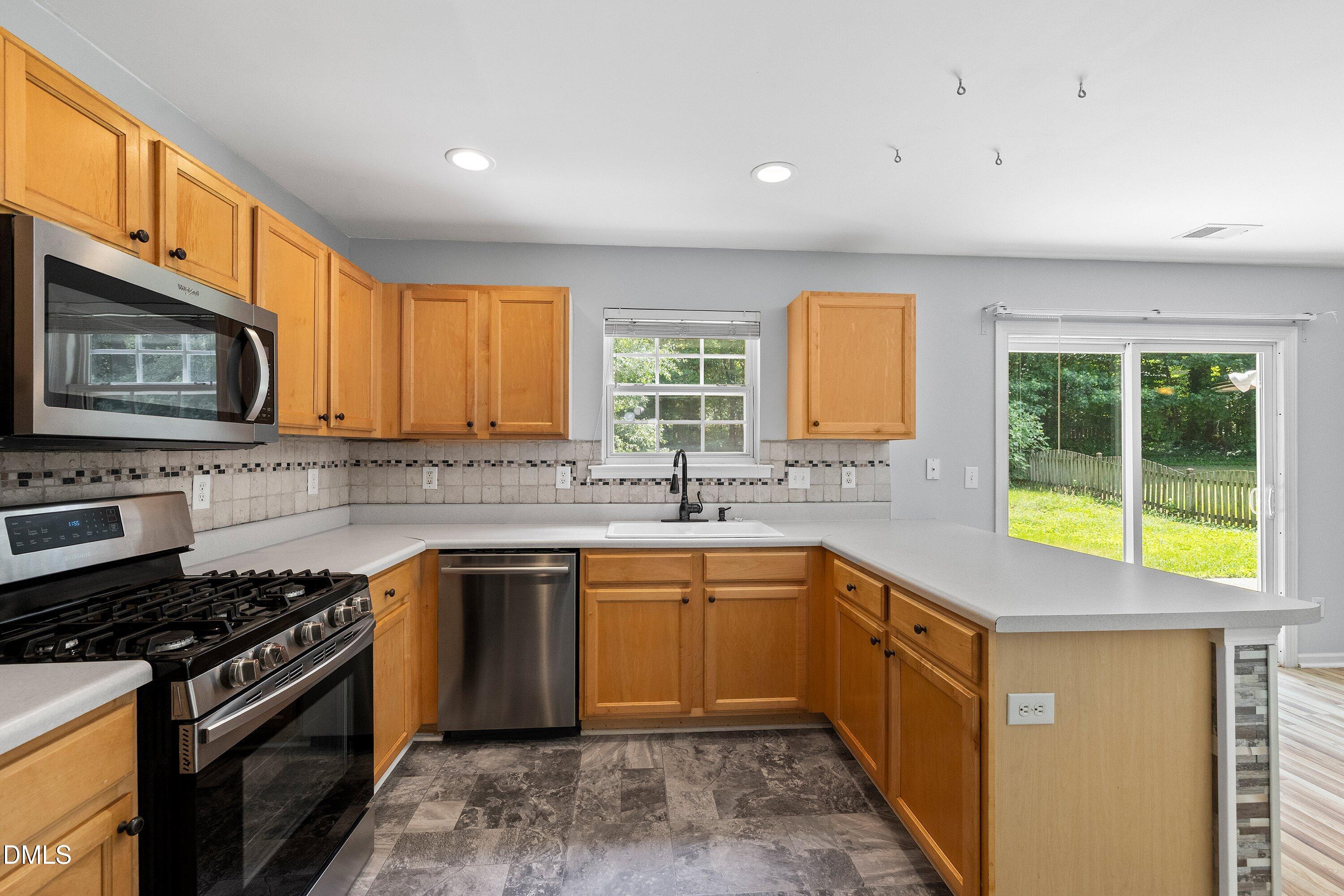 105 Chilmark Ridge Drive