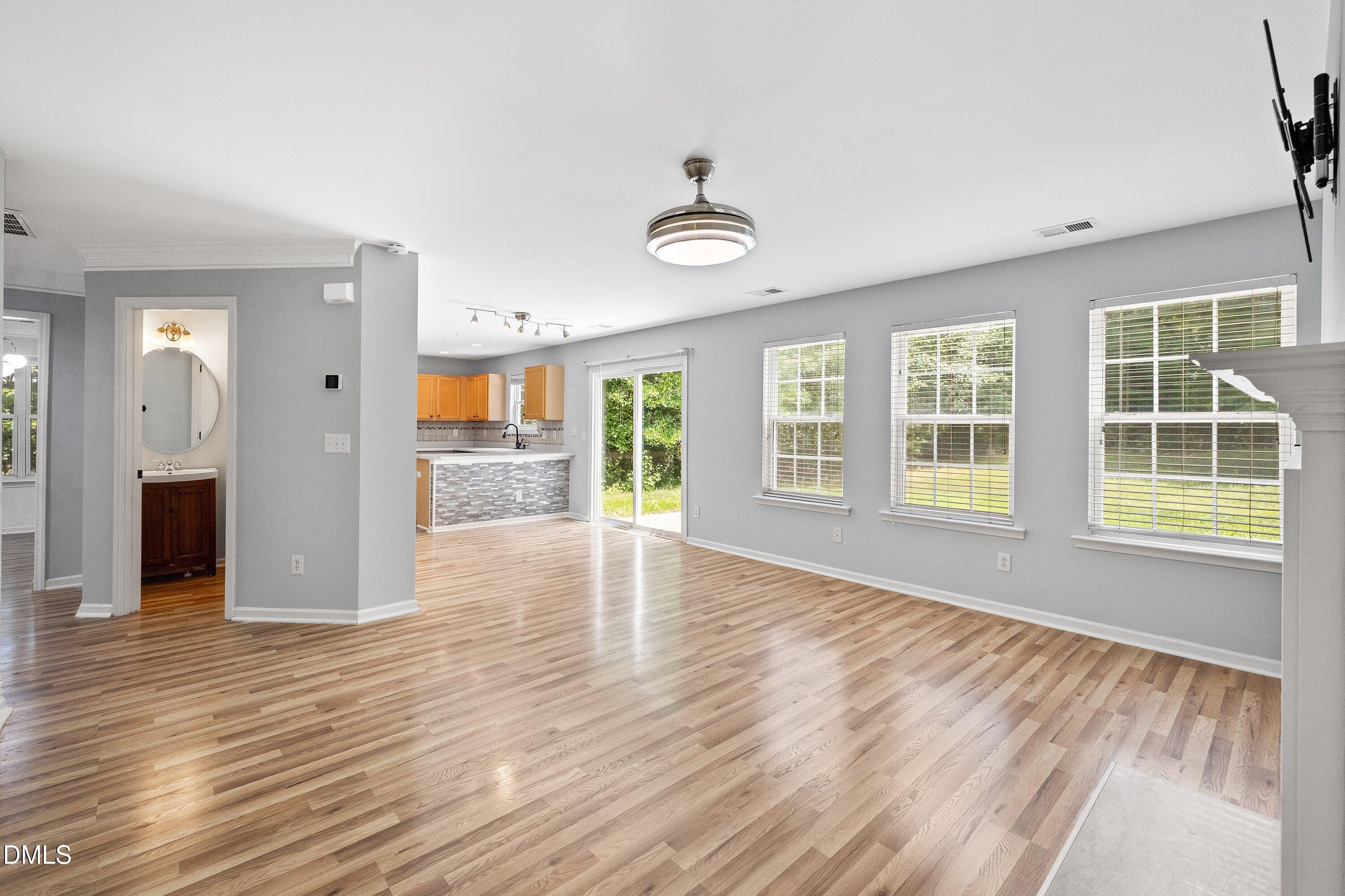 105 Chilmark Ridge Drive