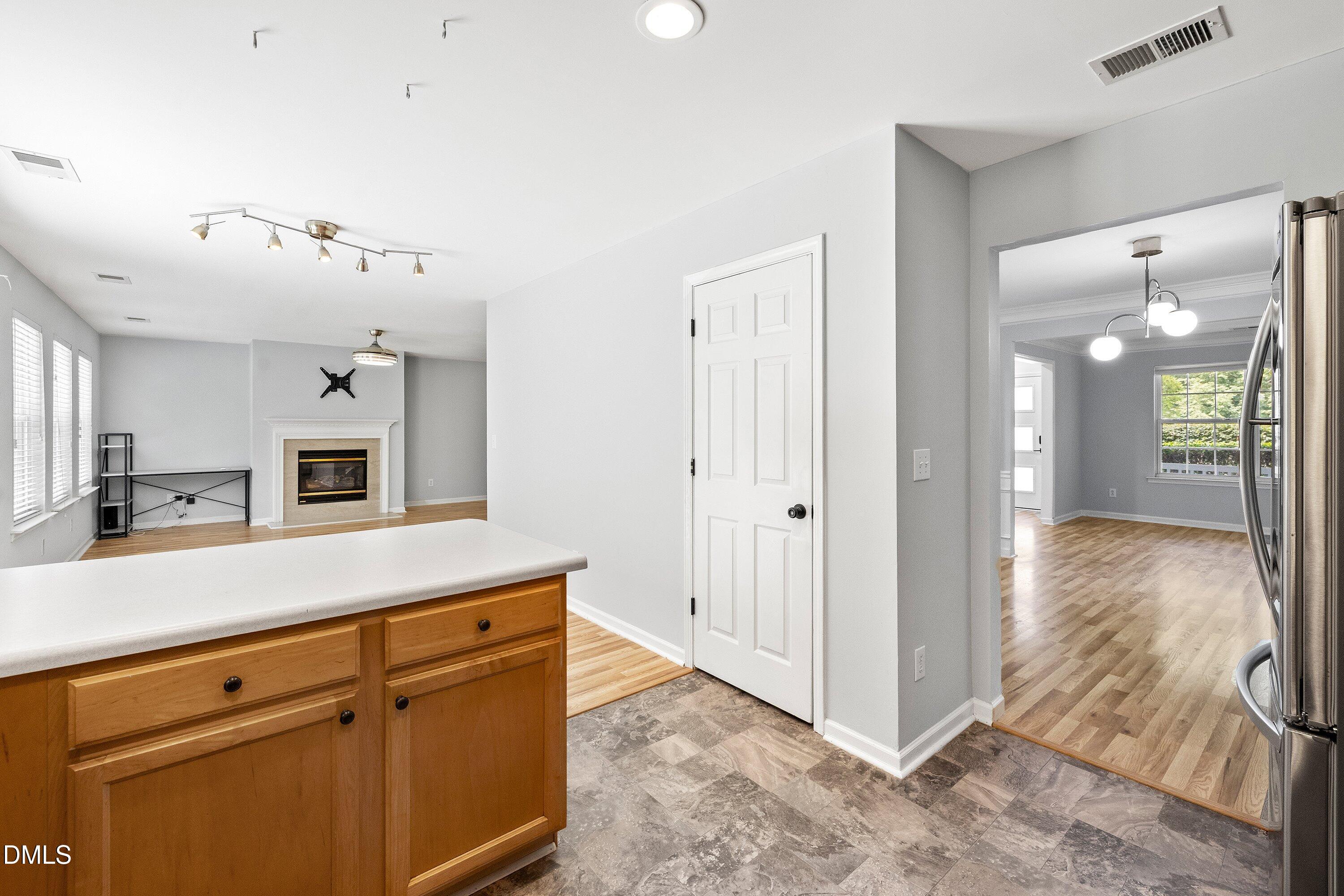 105 Chilmark Ridge Drive