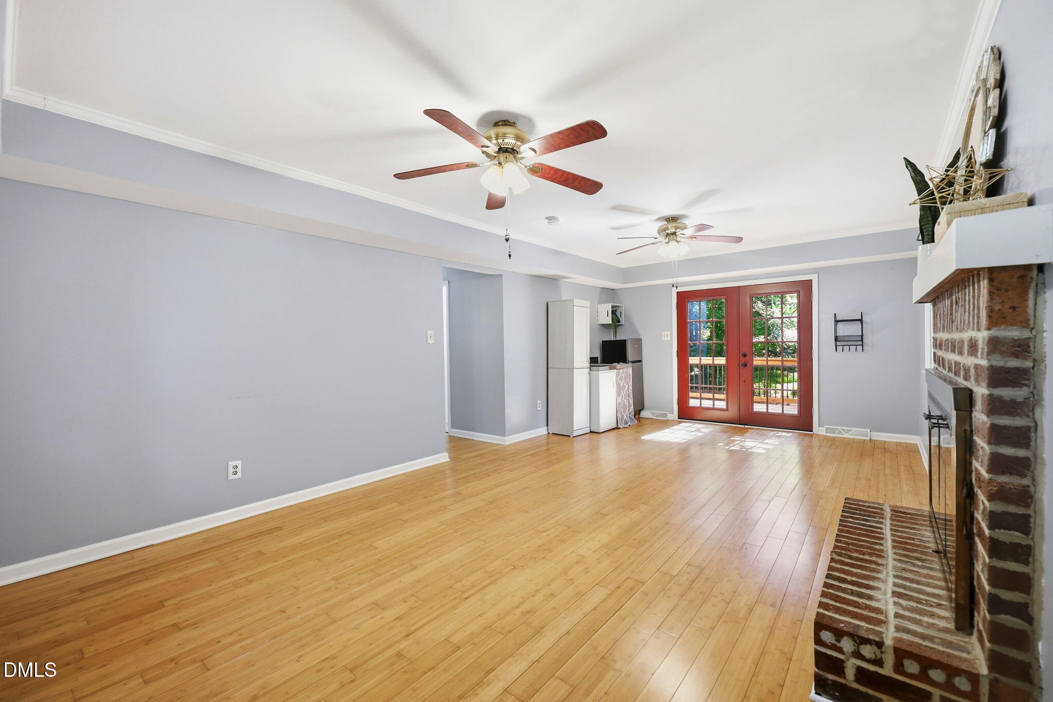 805 Ellynn Drive