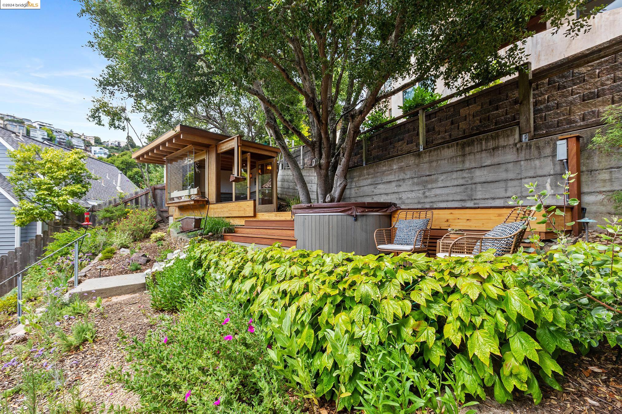 122 Vicente Rd