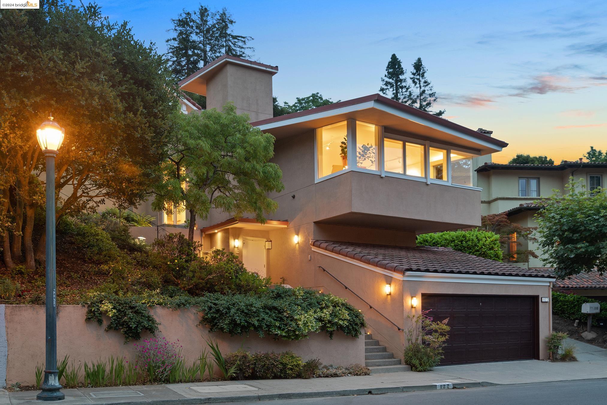 122 Vicente Rd