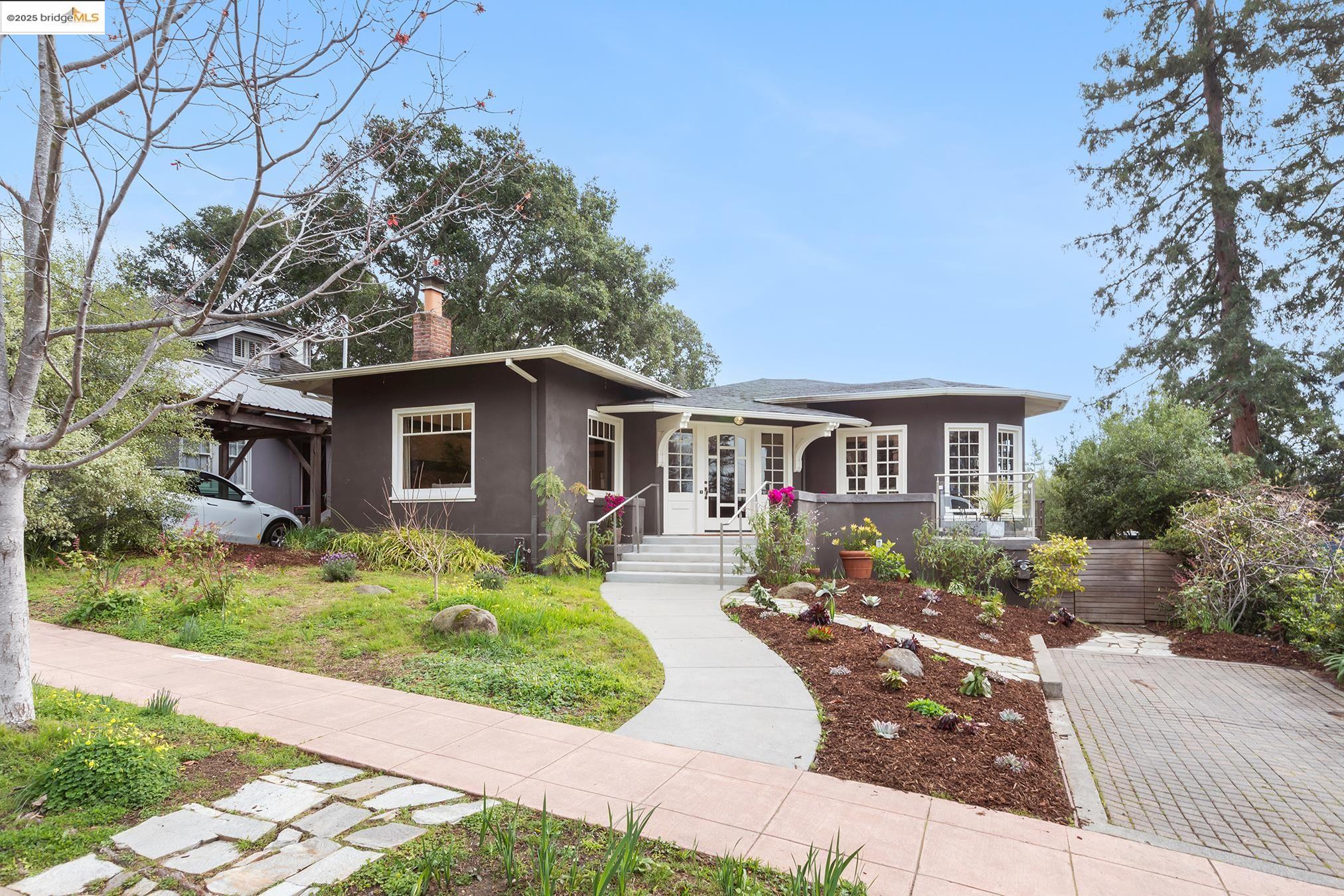 1914 Napa Ave