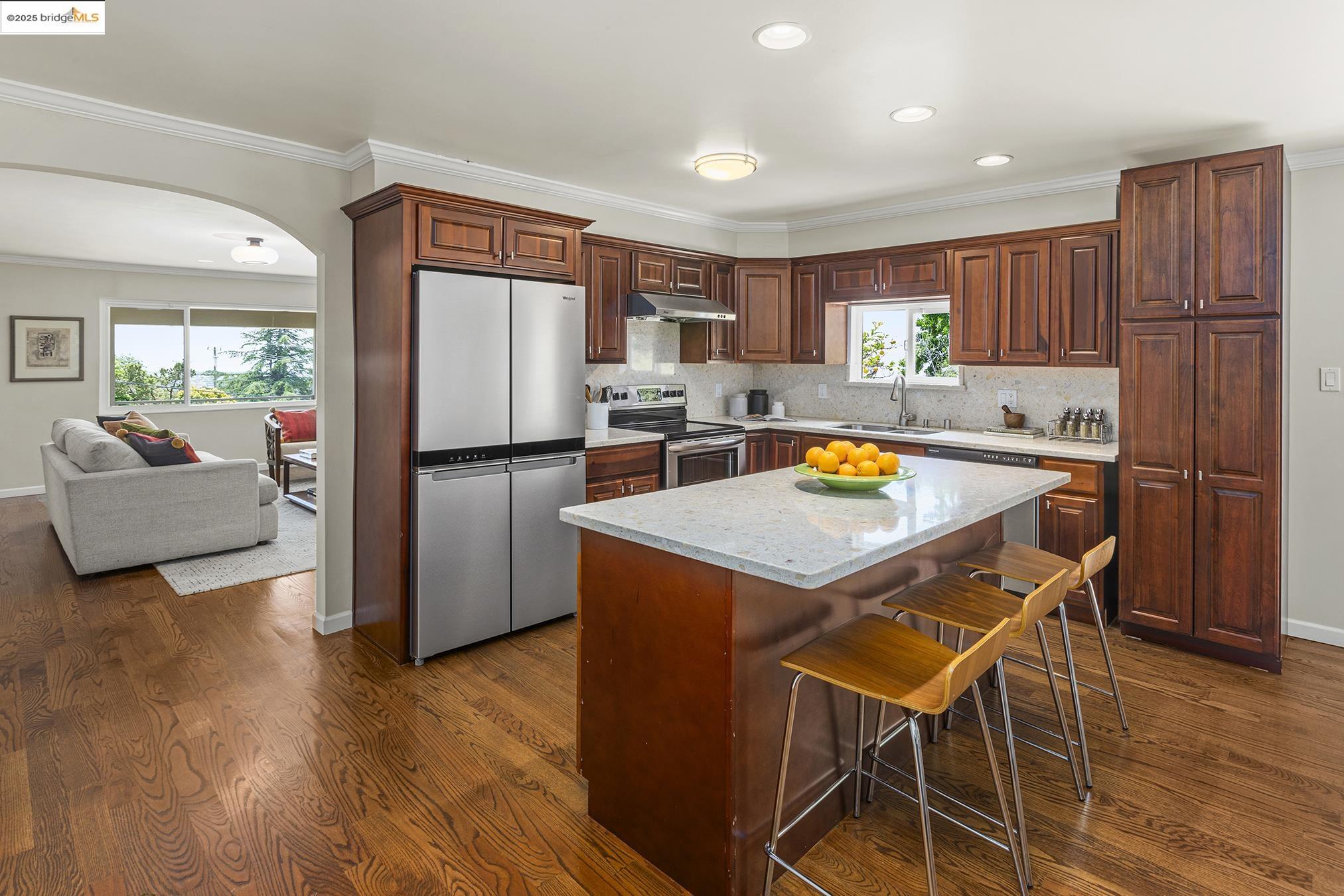 21 Maggiora Ct