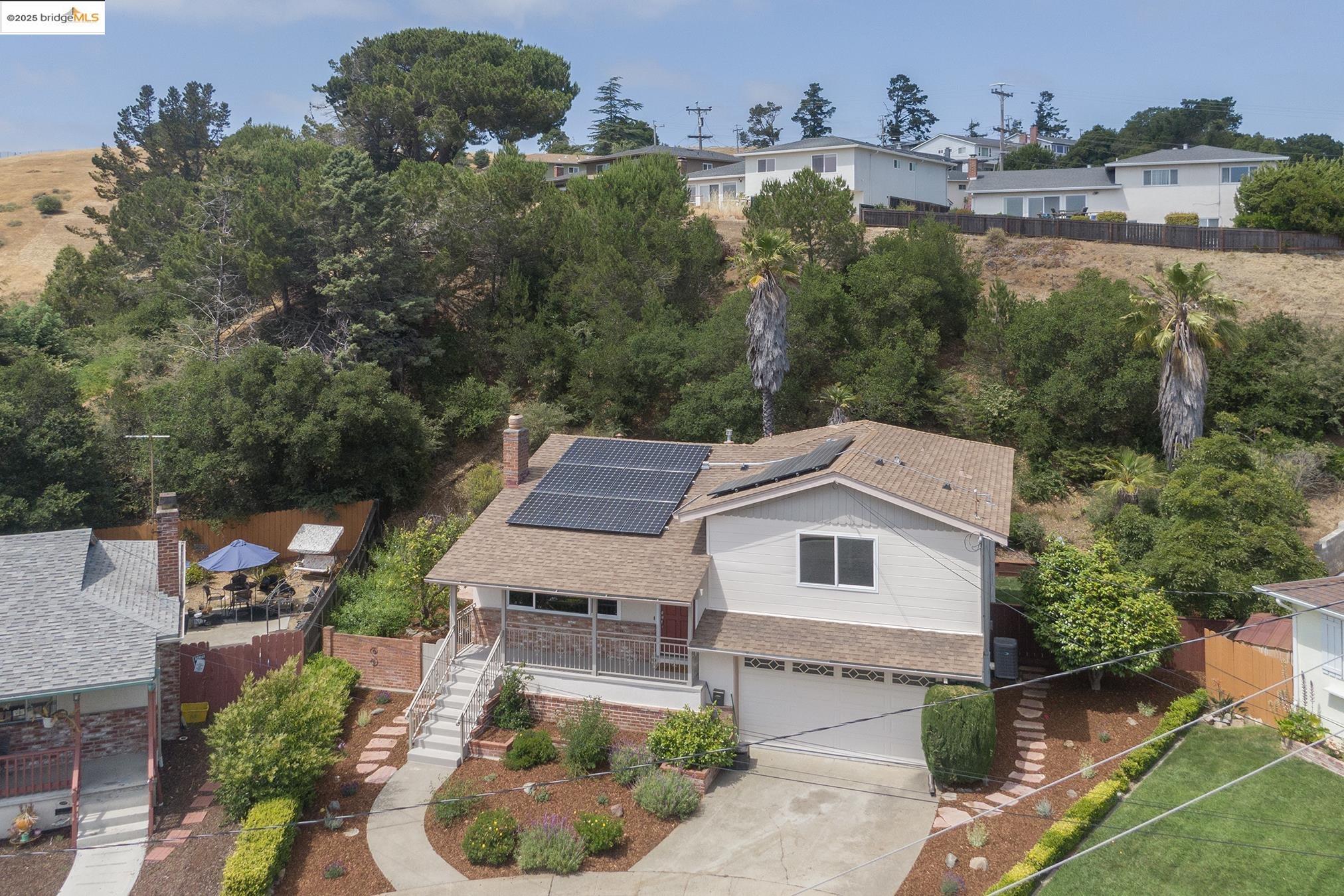 21 Maggiora Ct
