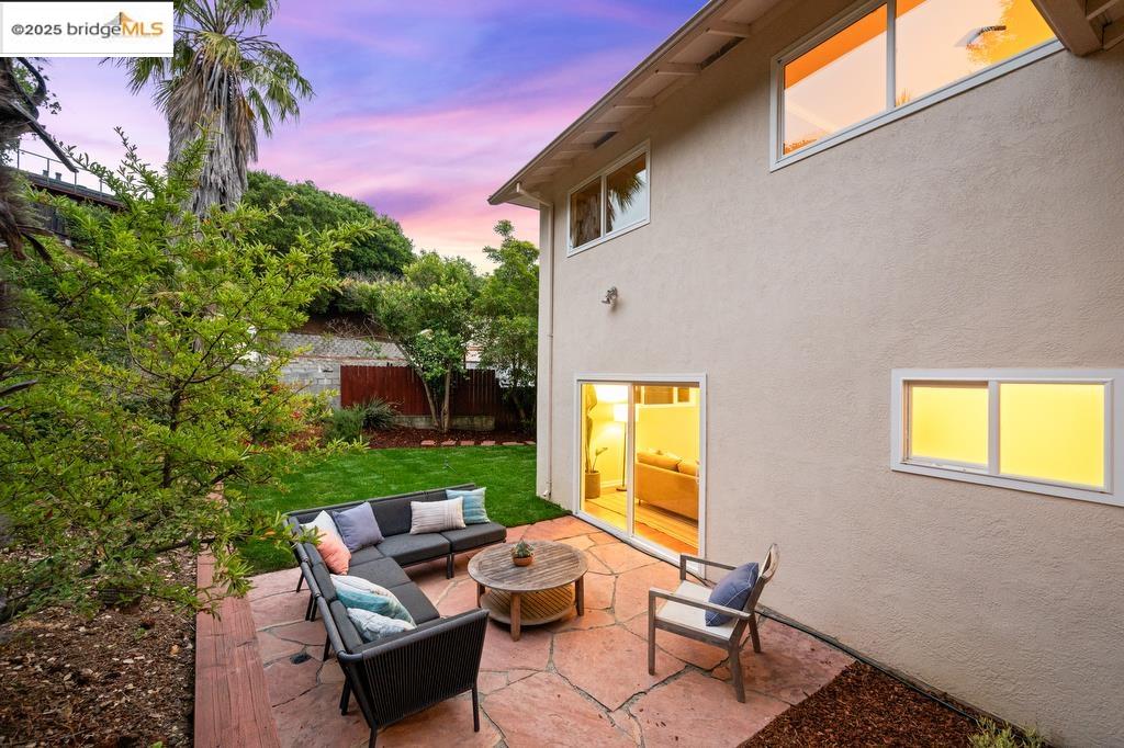 21 Maggiora Ct
