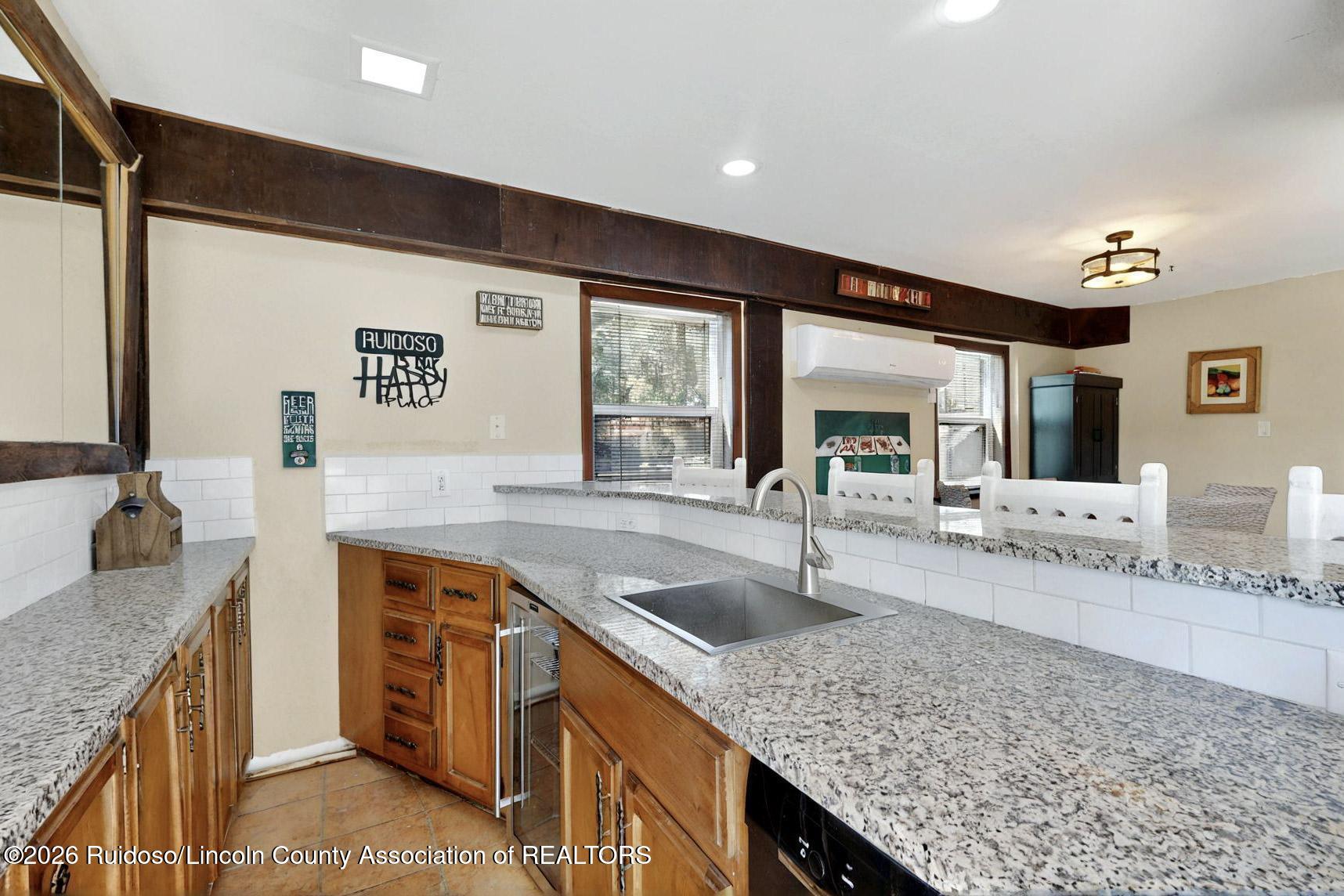 220 Lookout Drive P1