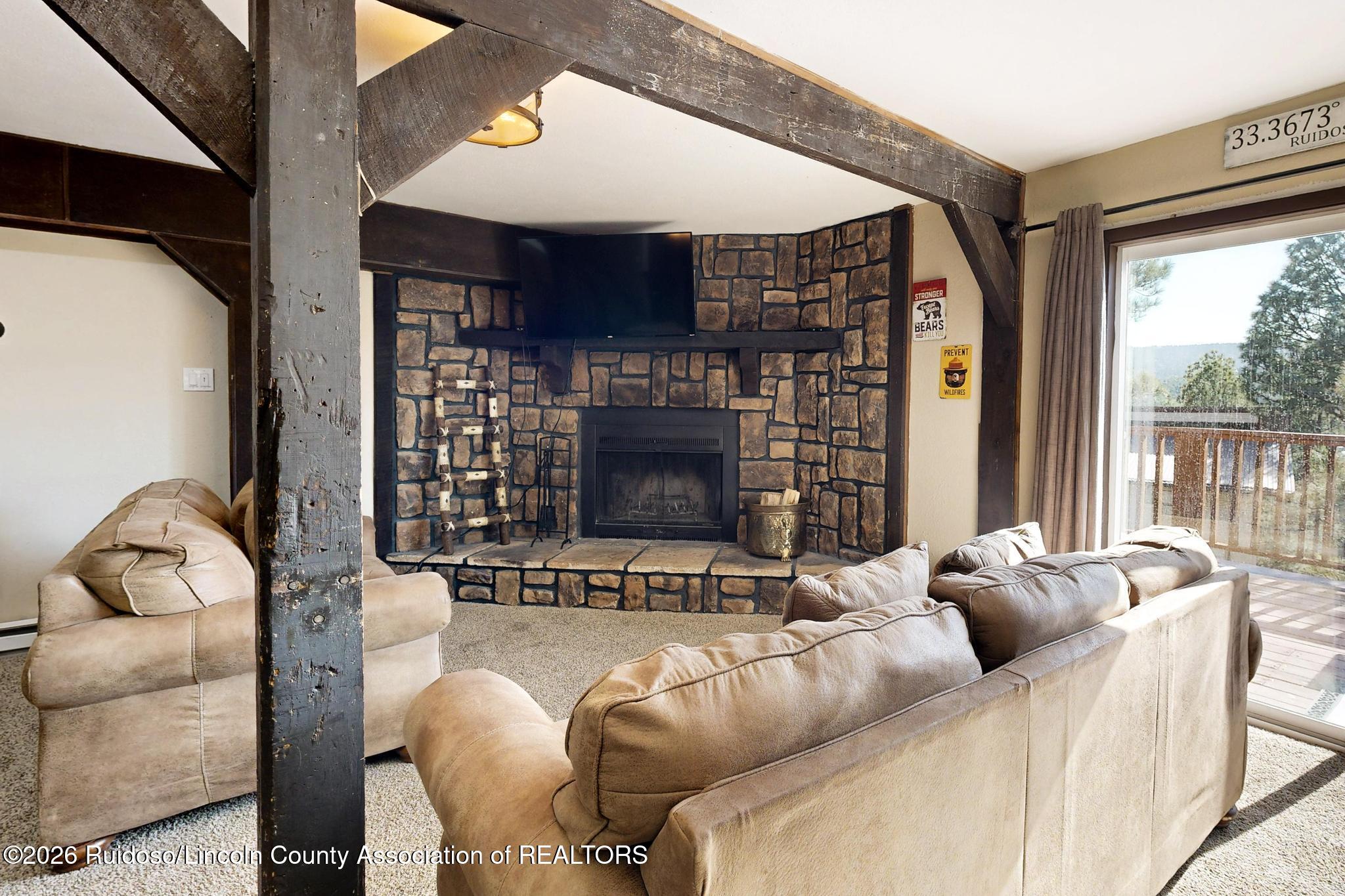 220 Lookout Drive P1