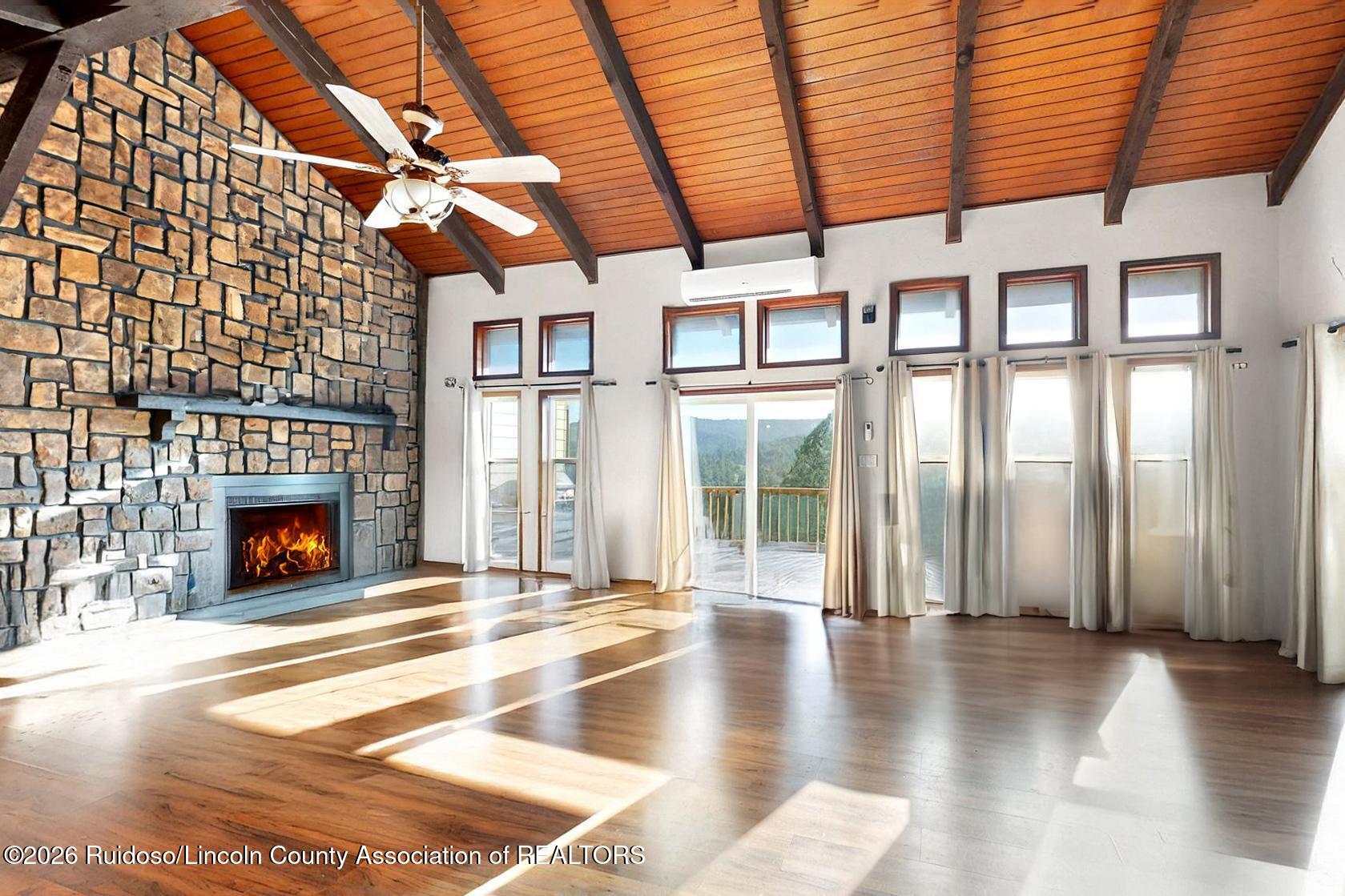 220 Lookout Drive P1