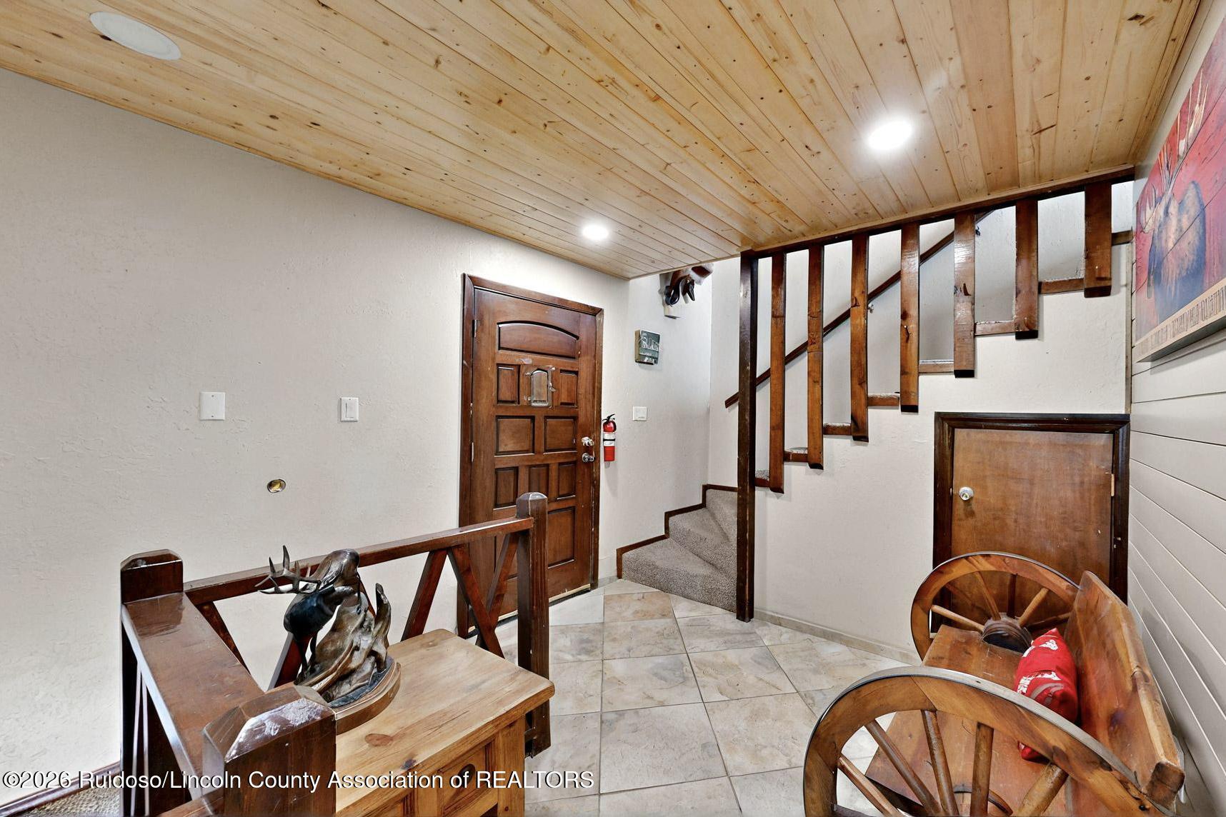 220 Lookout Drive P1