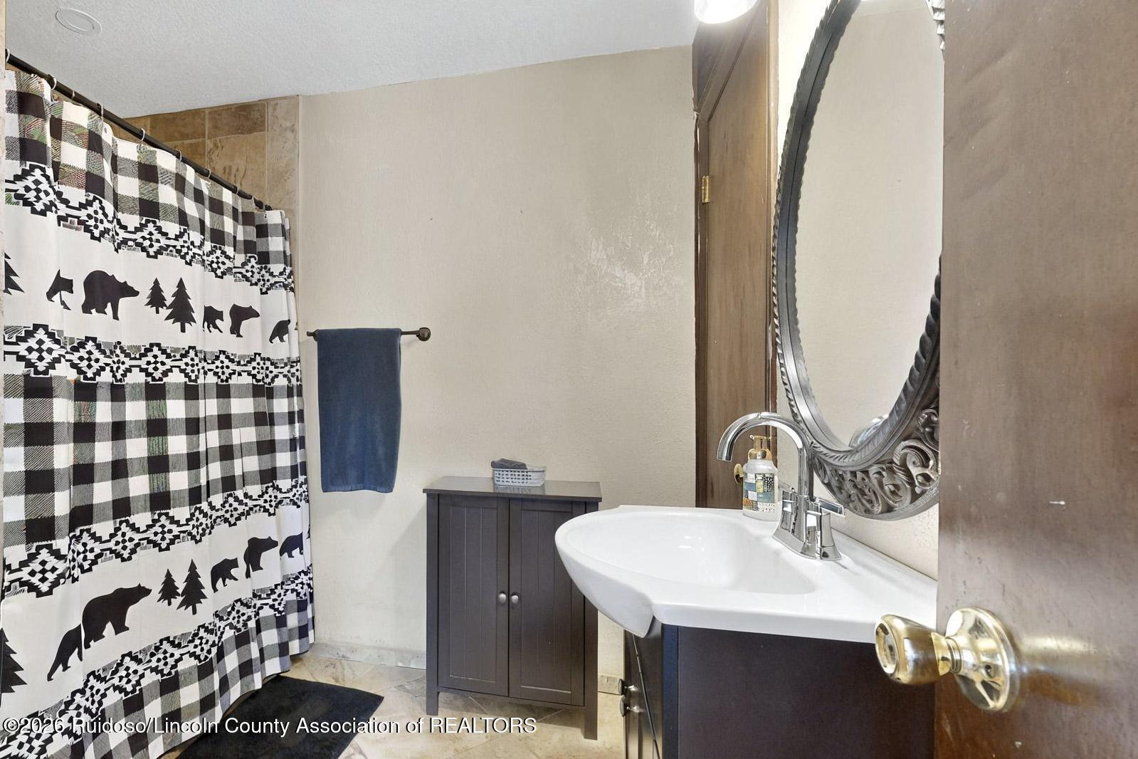 220 Lookout Drive P1