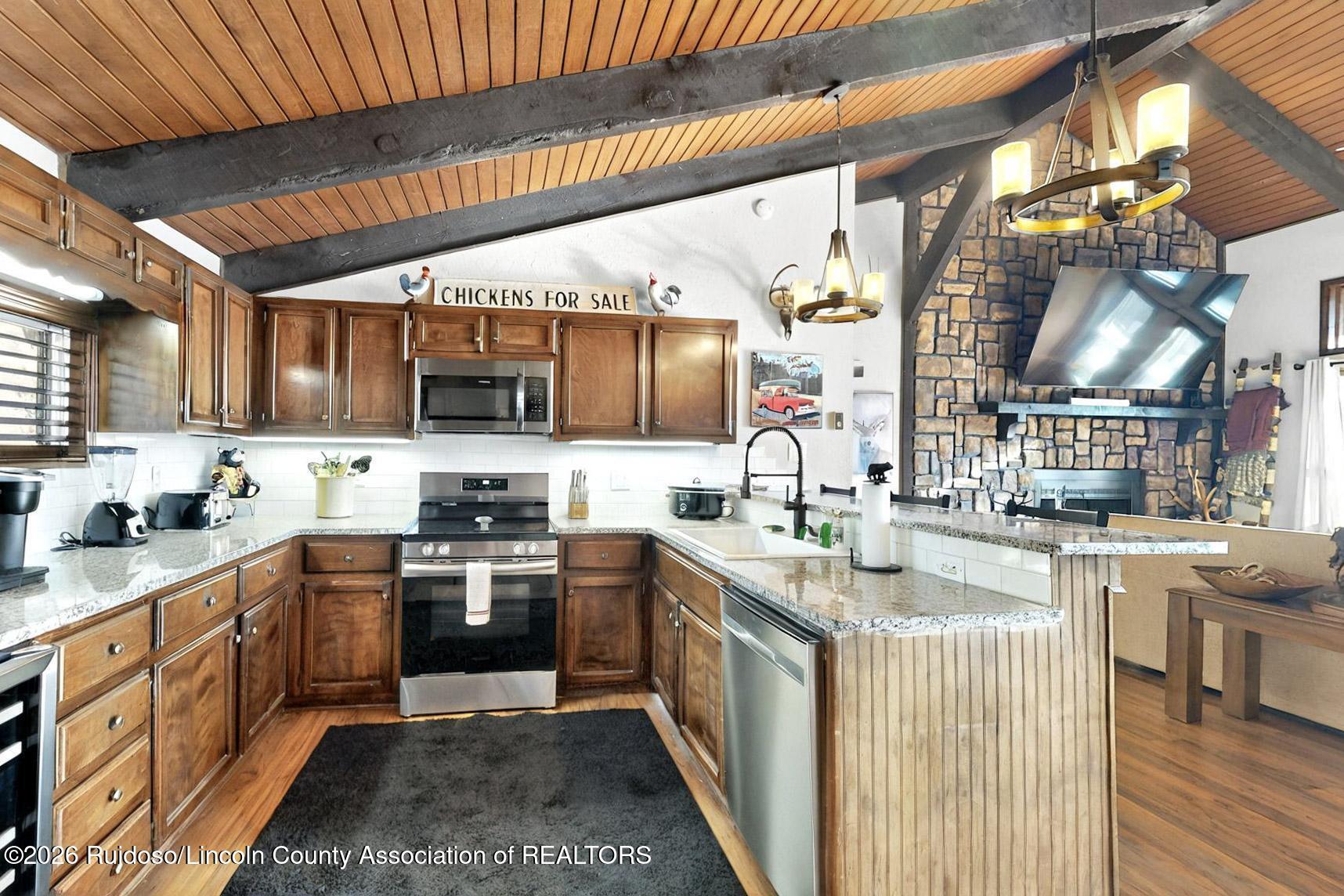 220 Lookout Drive P1