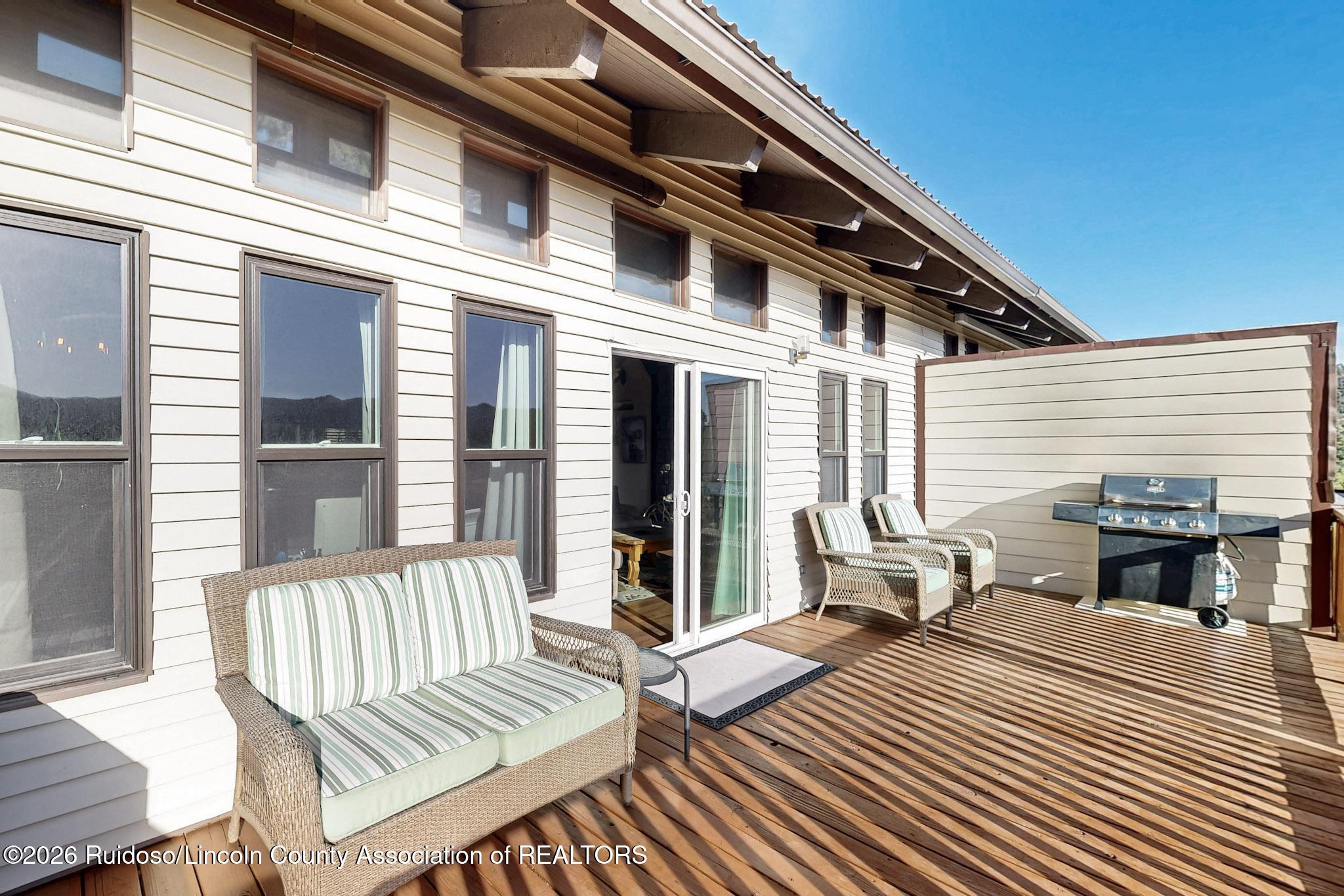 220 Lookout Drive P1