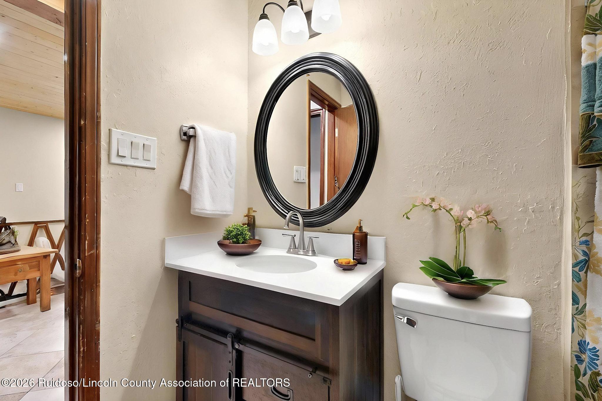 220 Lookout Drive P1